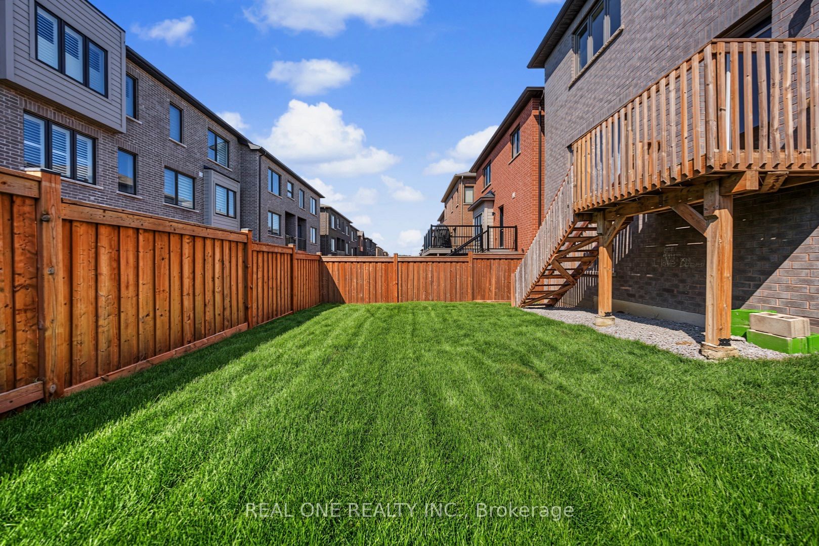 67 Tango Crescent Property Photo 3