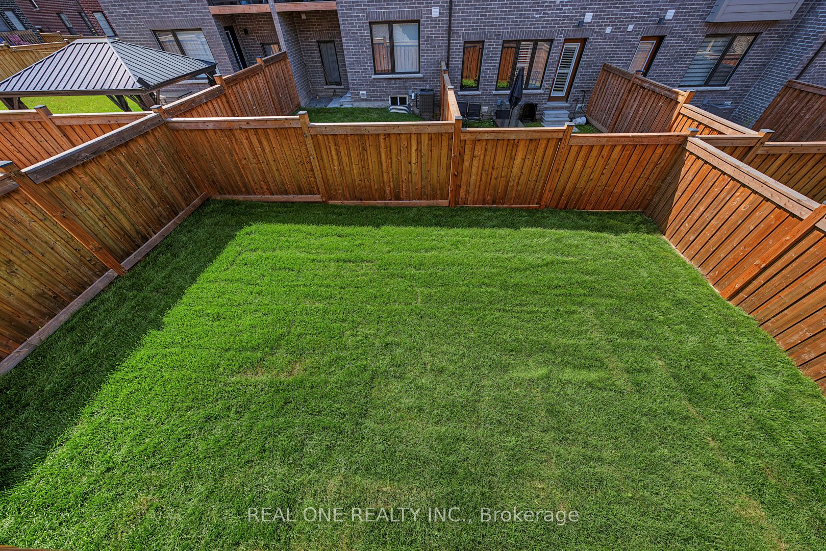 67 Tango Crescent Property Photo 5