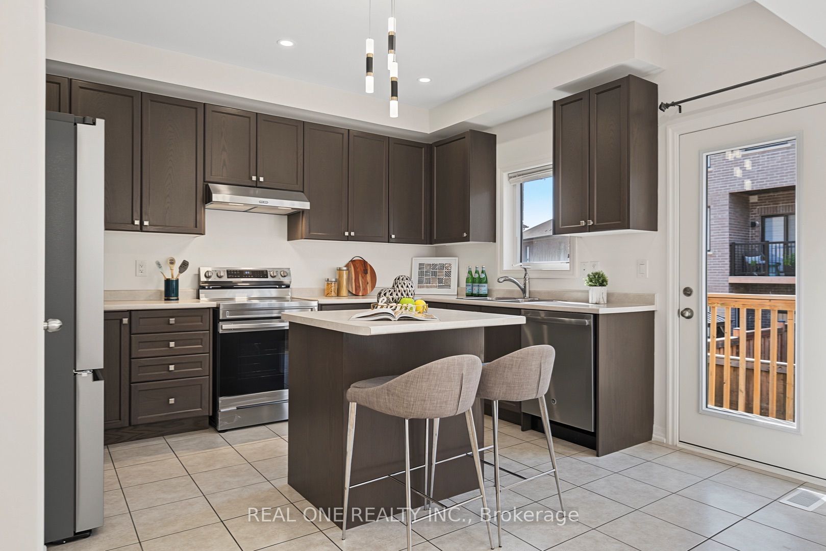 67 Tango Crescent Property Photo 15