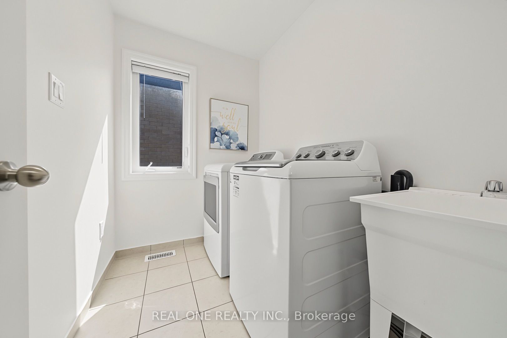 67 Tango Crescent Property Photo 39