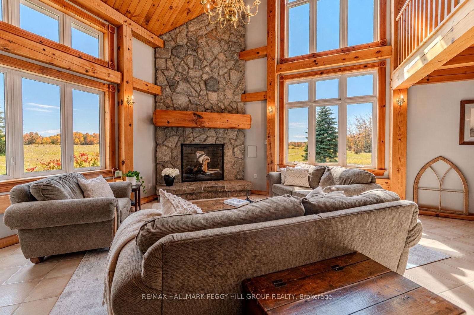 8464 6th Line Property Photo 5