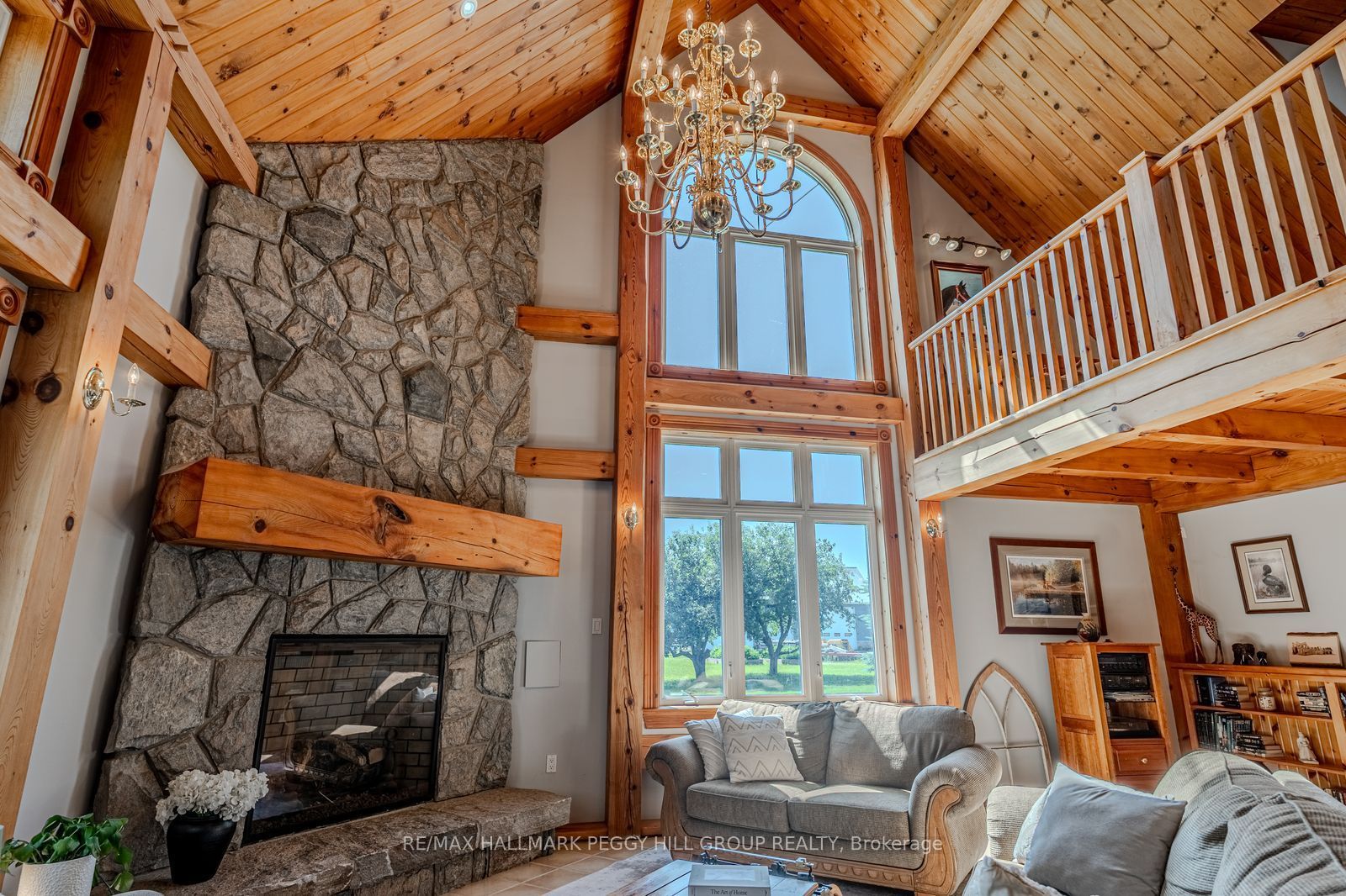8464 6th Line Property Photo 6