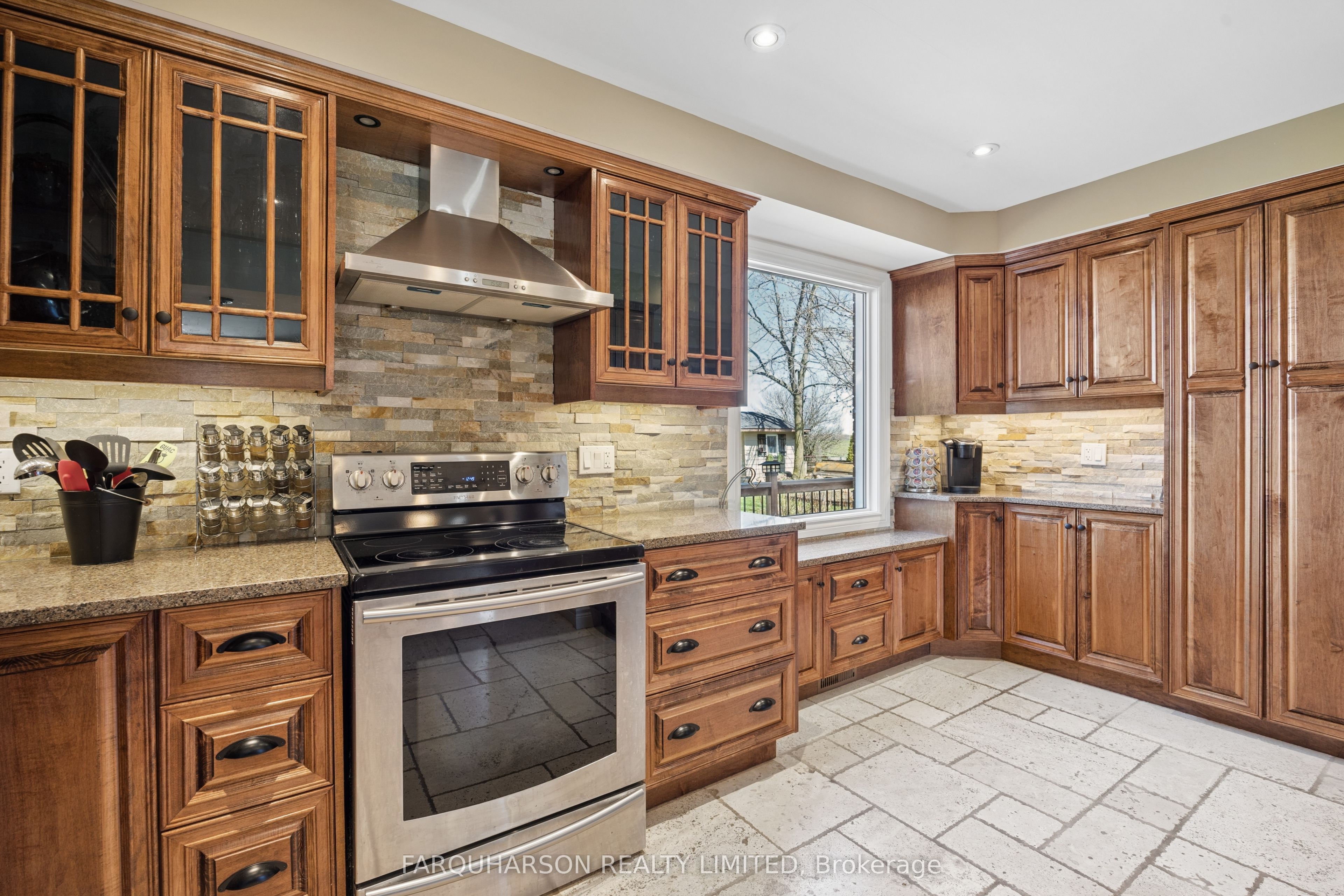 384 Feasby Road Property Photo 18