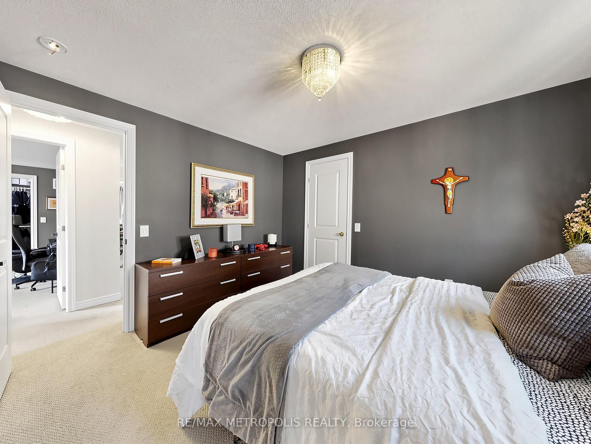 17 Neilly Terrace N Property Photo 35