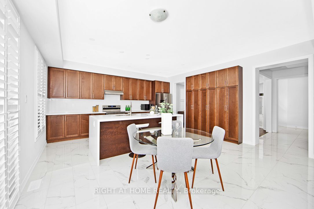 46 Frederick Taylor Way Property Photo 11