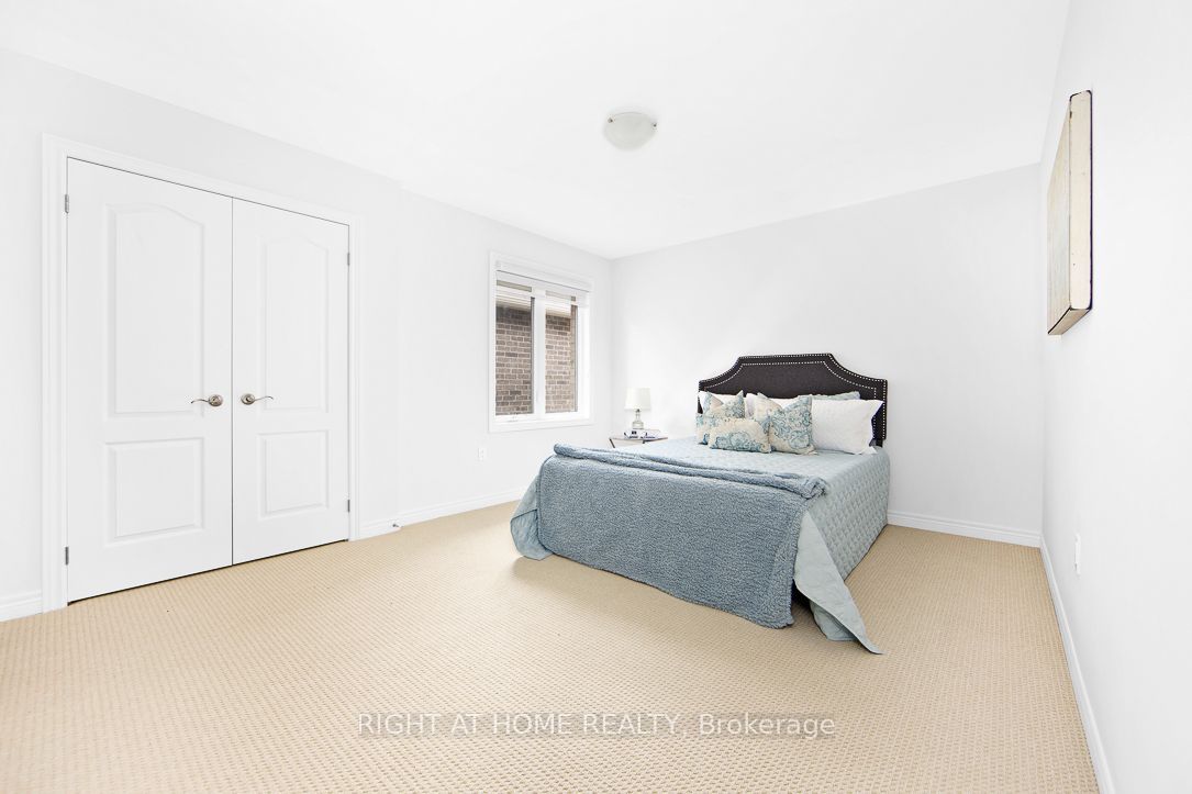 46 Frederick Taylor Way Property Photo 21