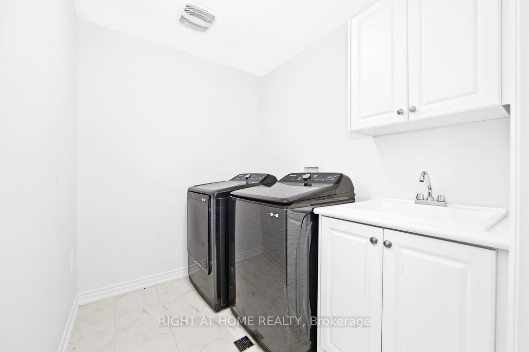 46 Frederick Taylor Way Property Photo 24