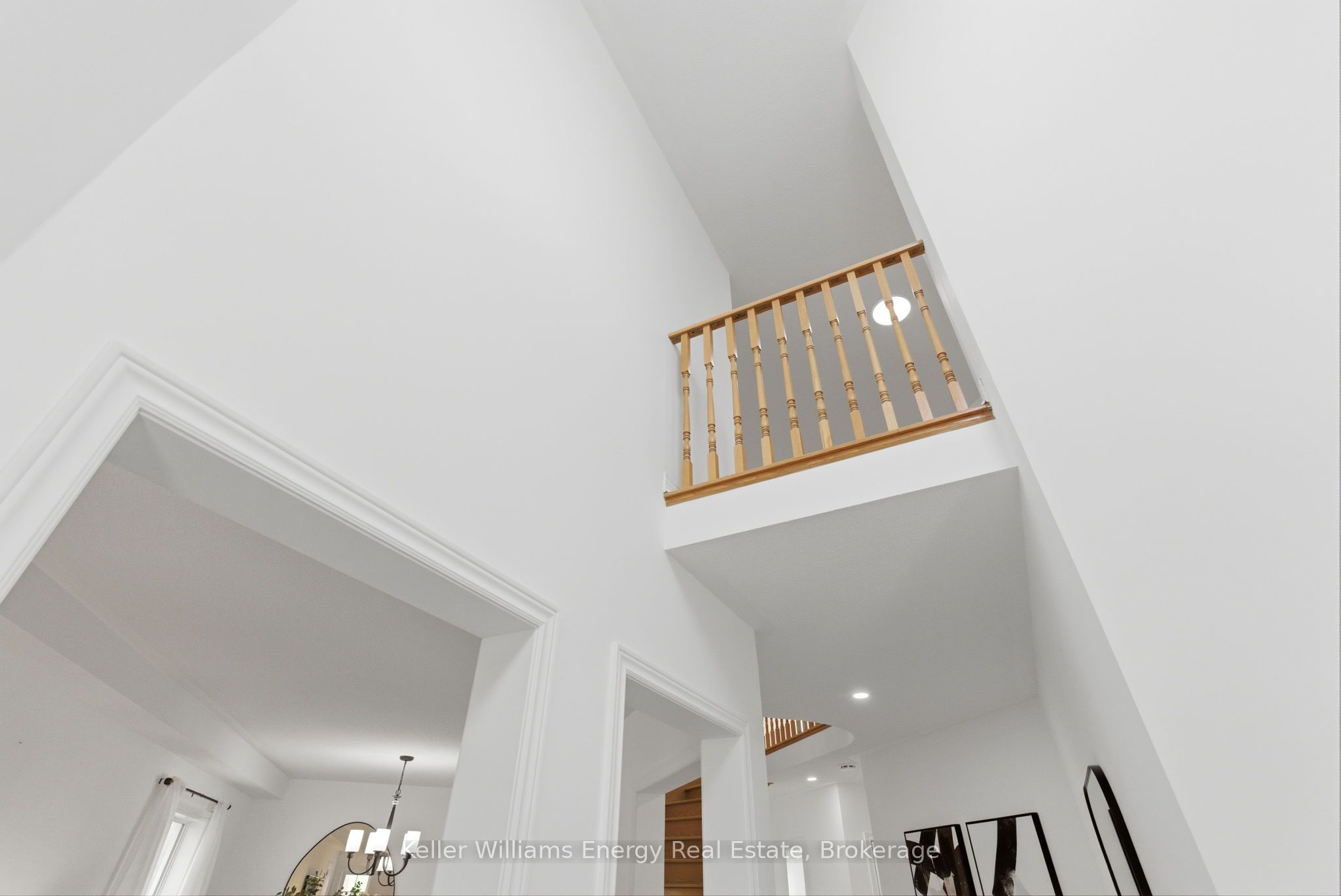 338 Dowson Loop Property Photo 5