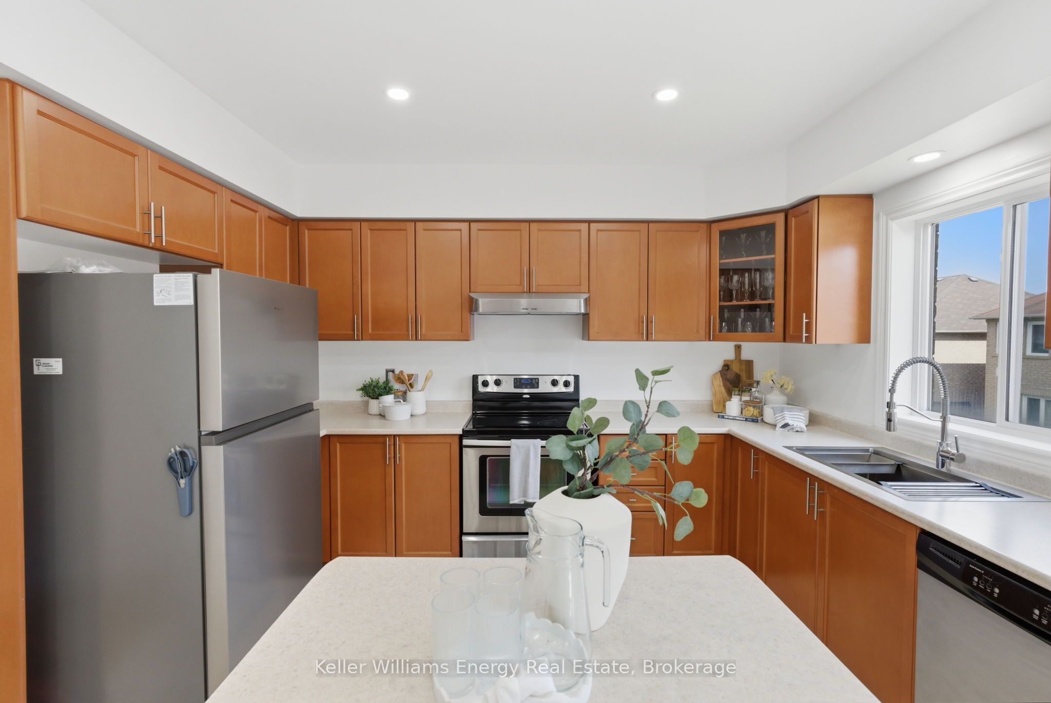 338 Dowson Loop Property Photo 11