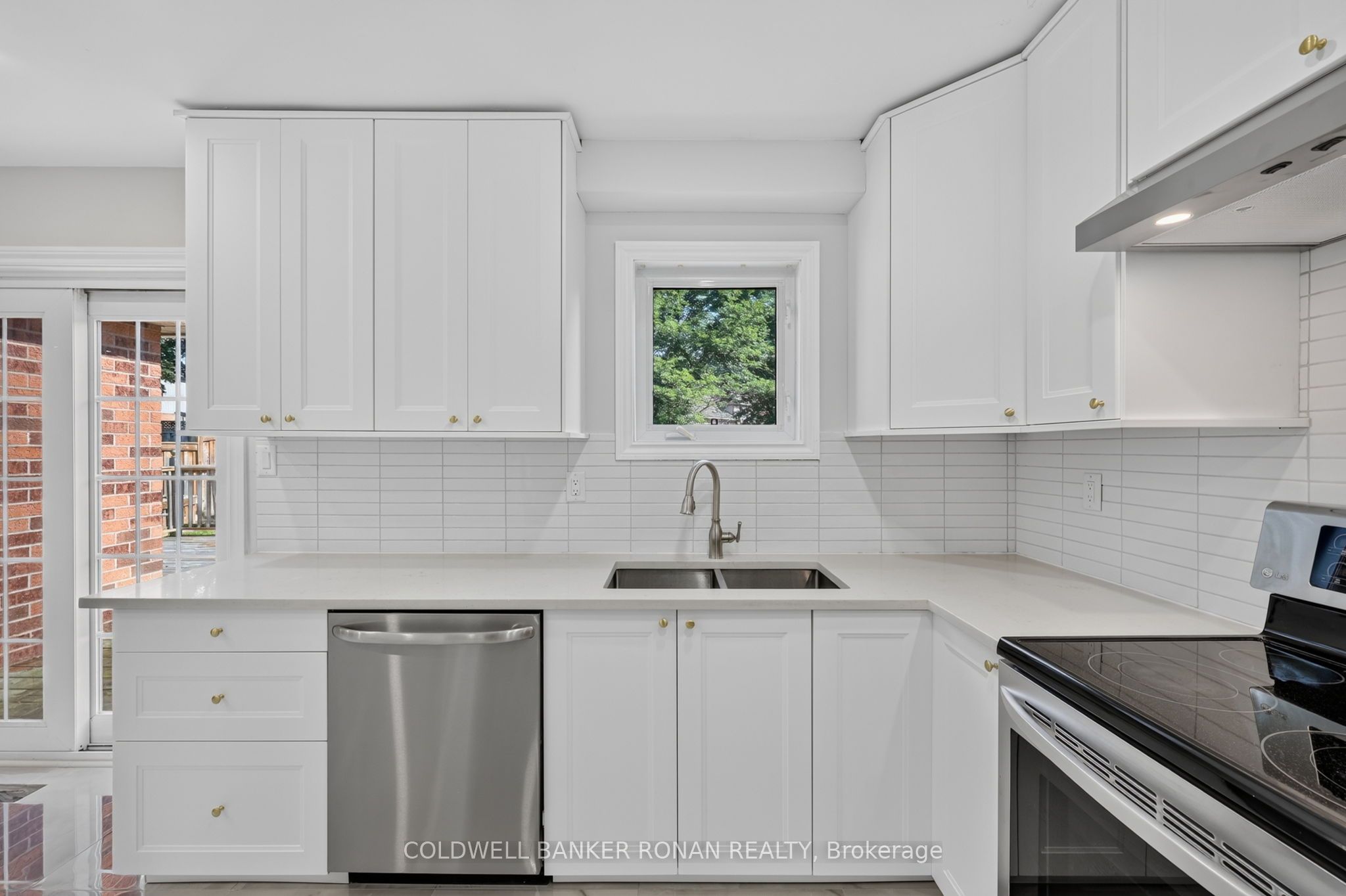 8 Mccullough Avenue Property Photo 9
