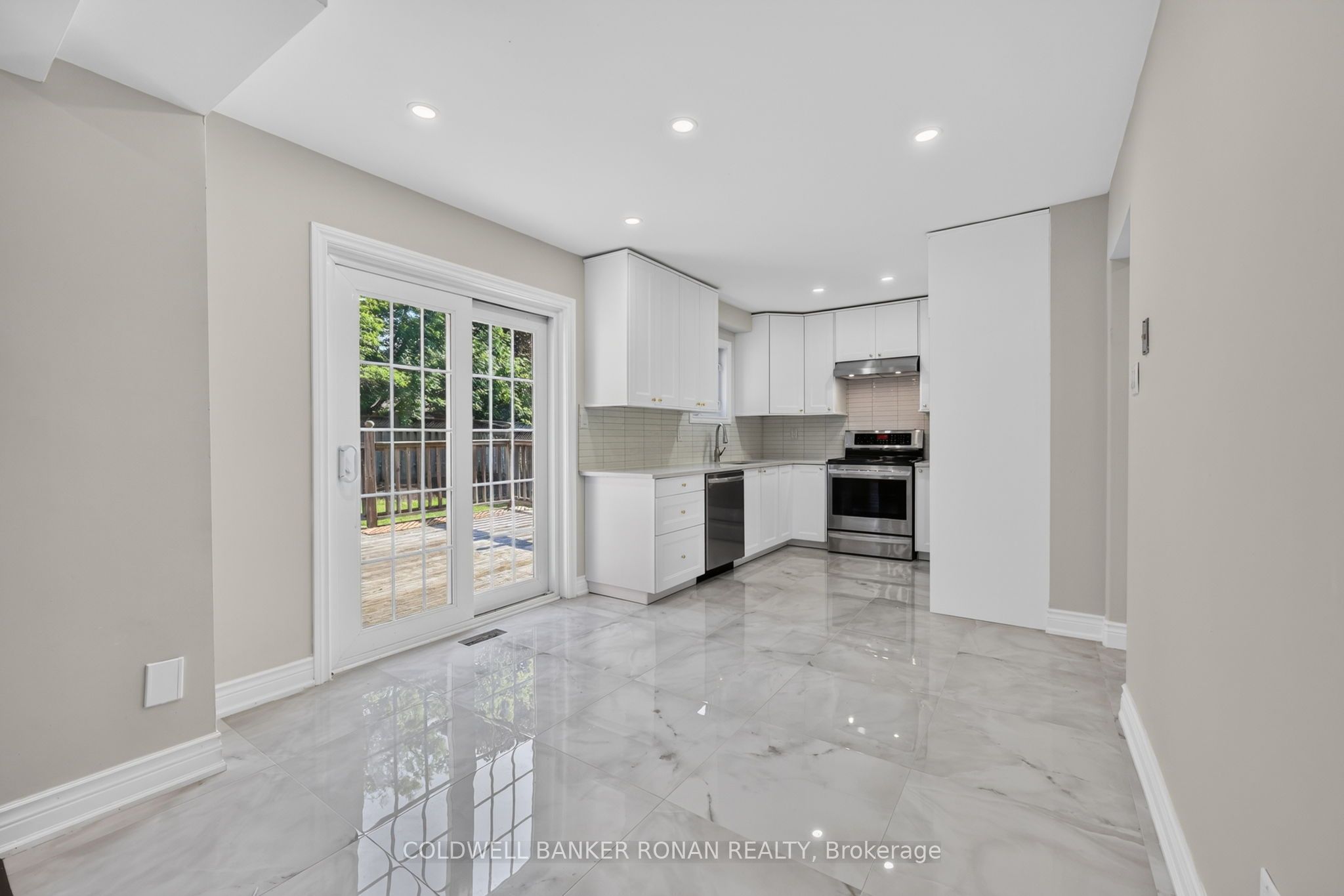 8 Mccullough Avenue Property Photo 11