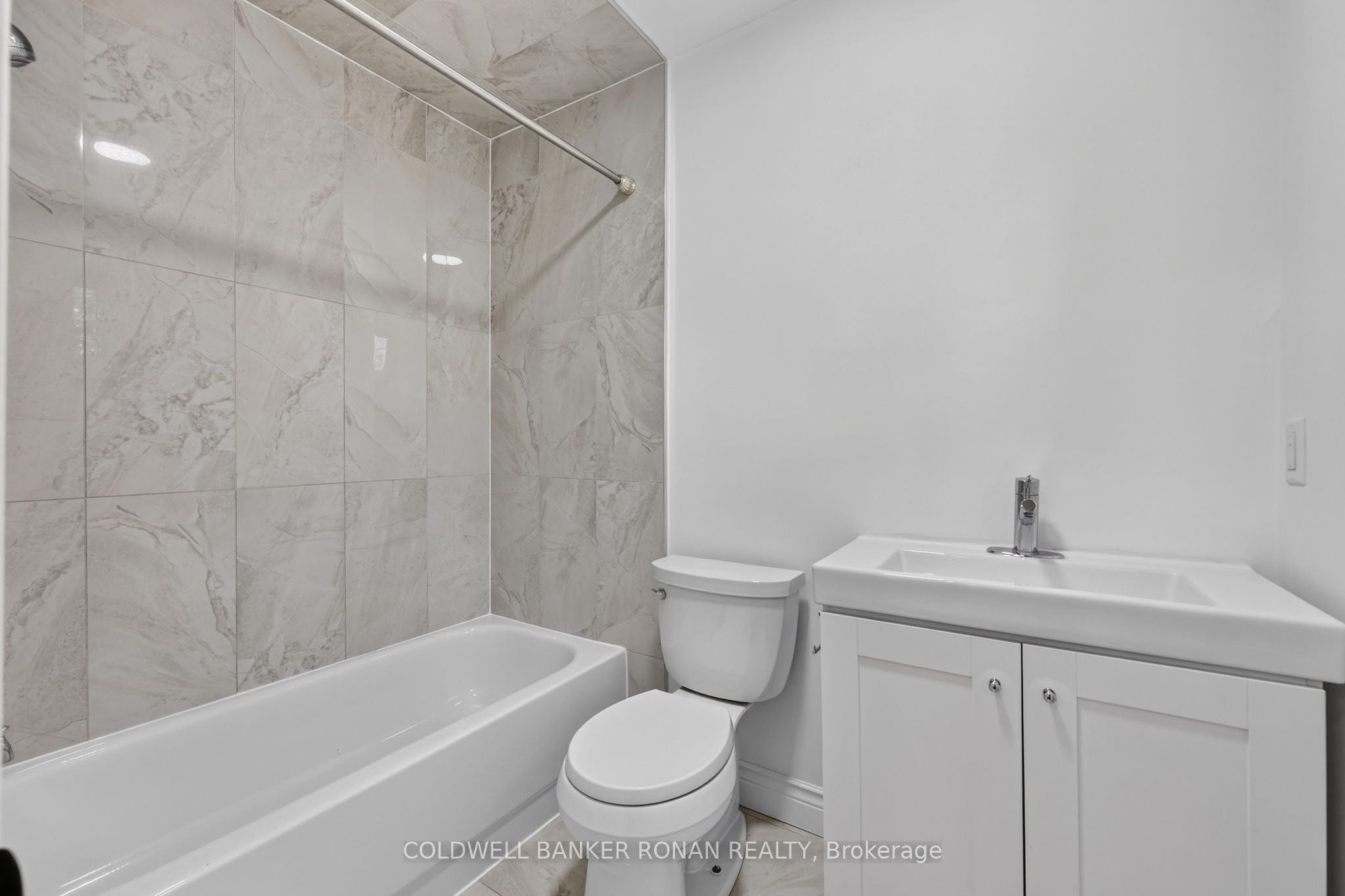 8 Mccullough Avenue Property Photo 22