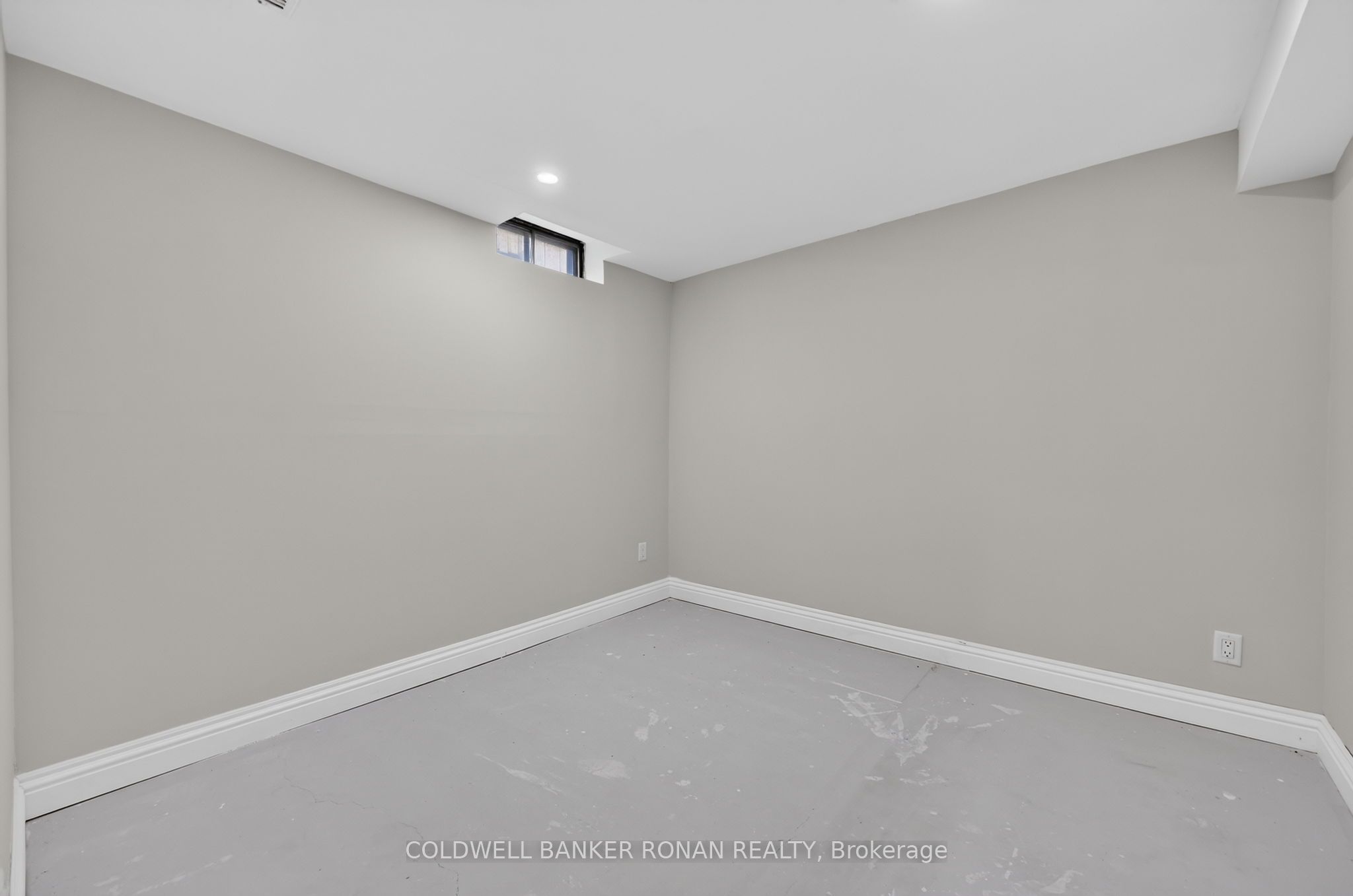 8 Mccullough Avenue Property Photo 31