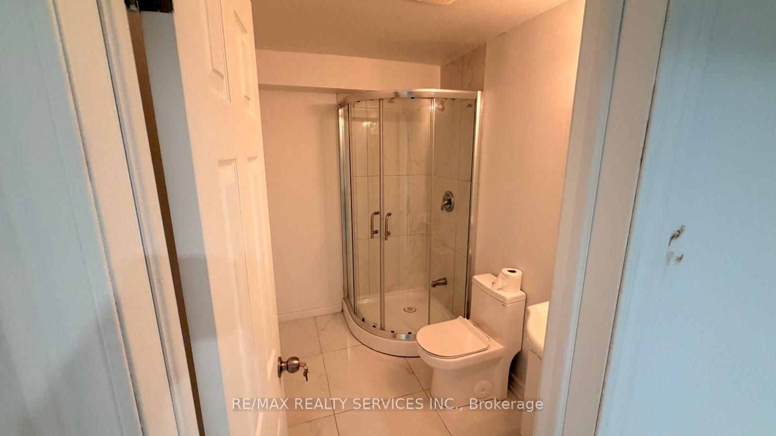 36 Windward Crescent Basement Property Photo 3