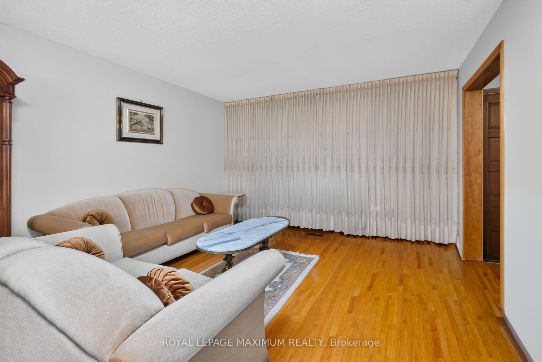 162 Wigwoss Drive Property Photo 6
