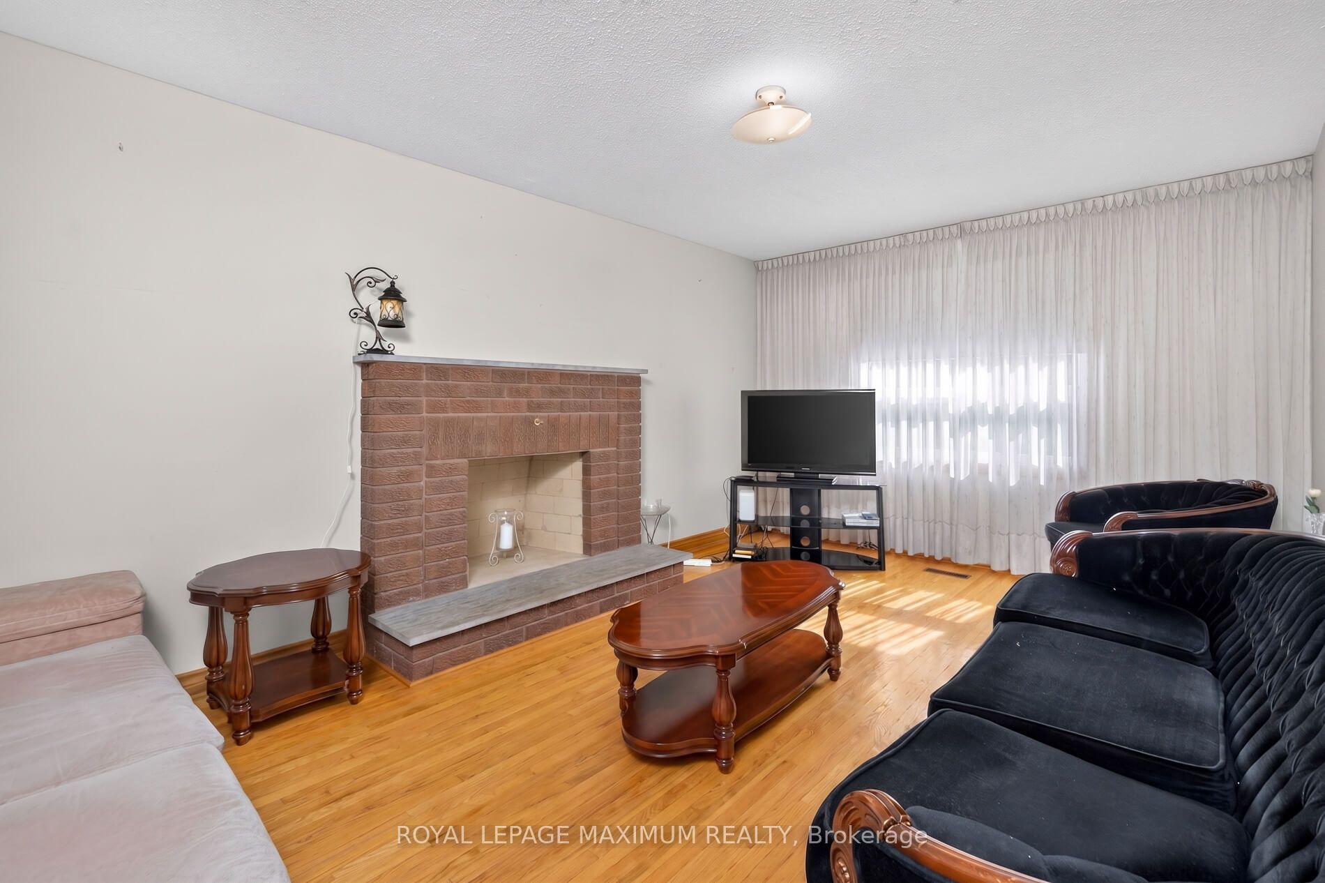 162 Wigwoss Drive Property Photo 13