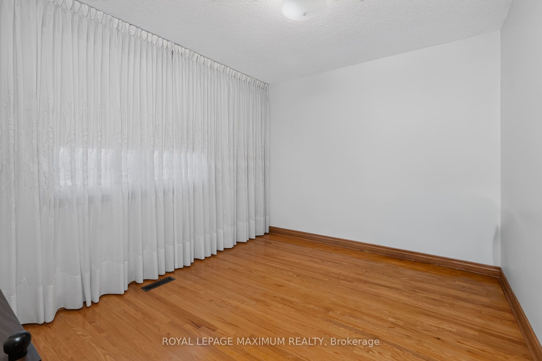 162 Wigwoss Drive Property Photo 19