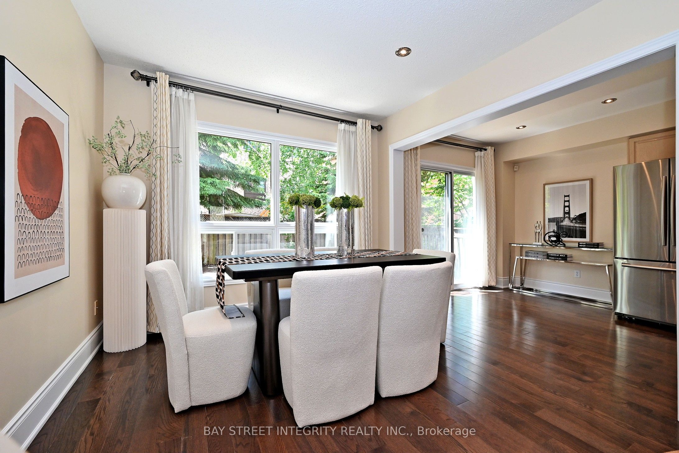 95 Alpine Crescent Property Photo 6