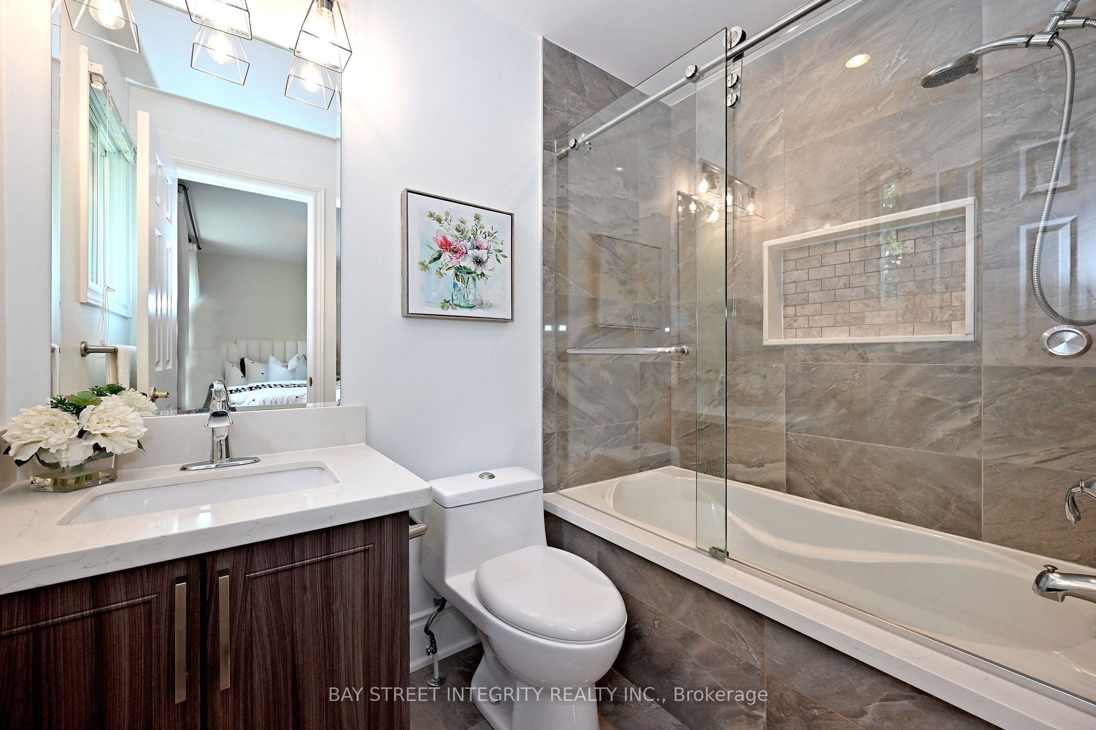 95 Alpine Crescent Property Photo 23