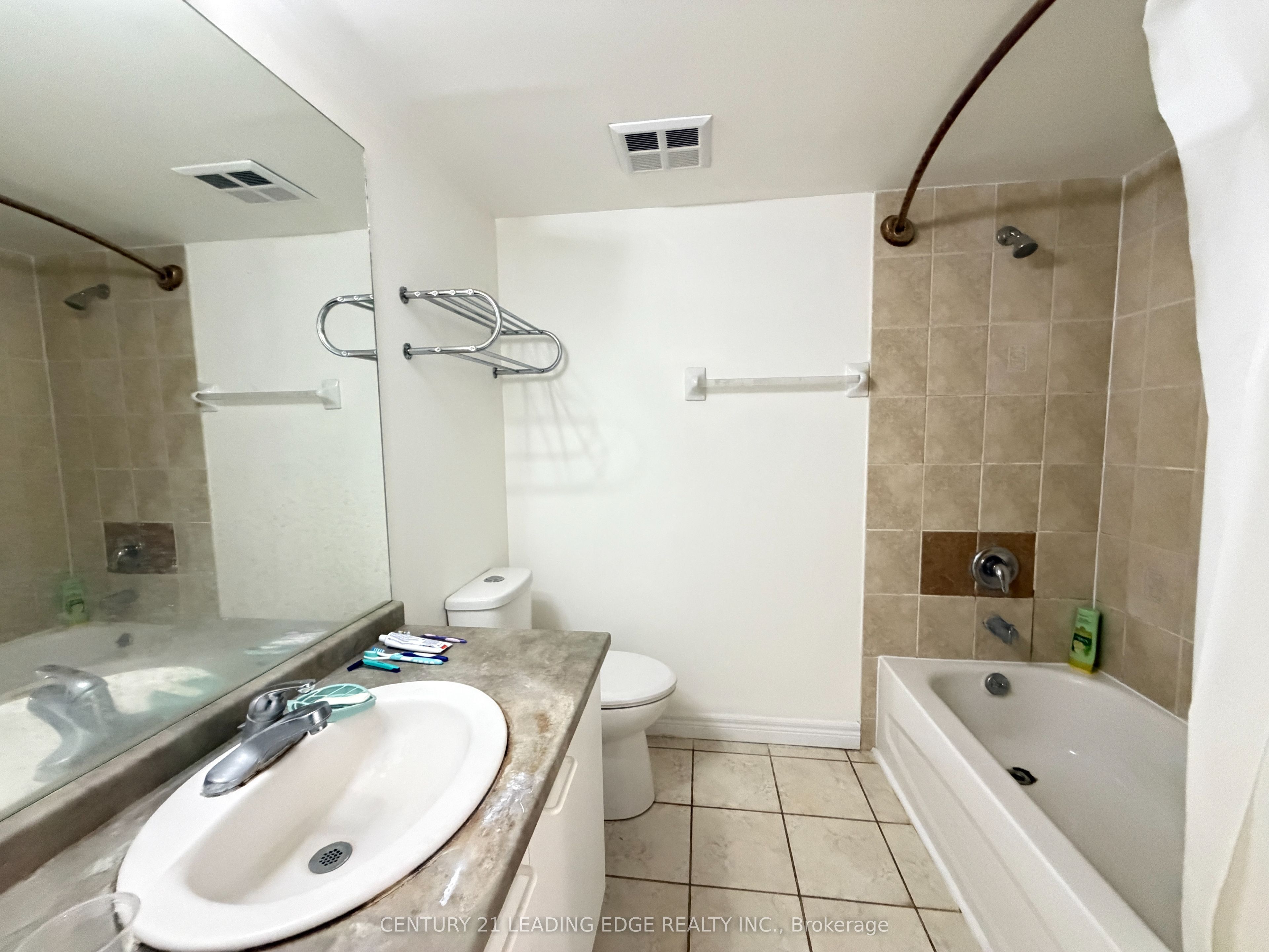 25 Times Avenue 210 Property Photo 24