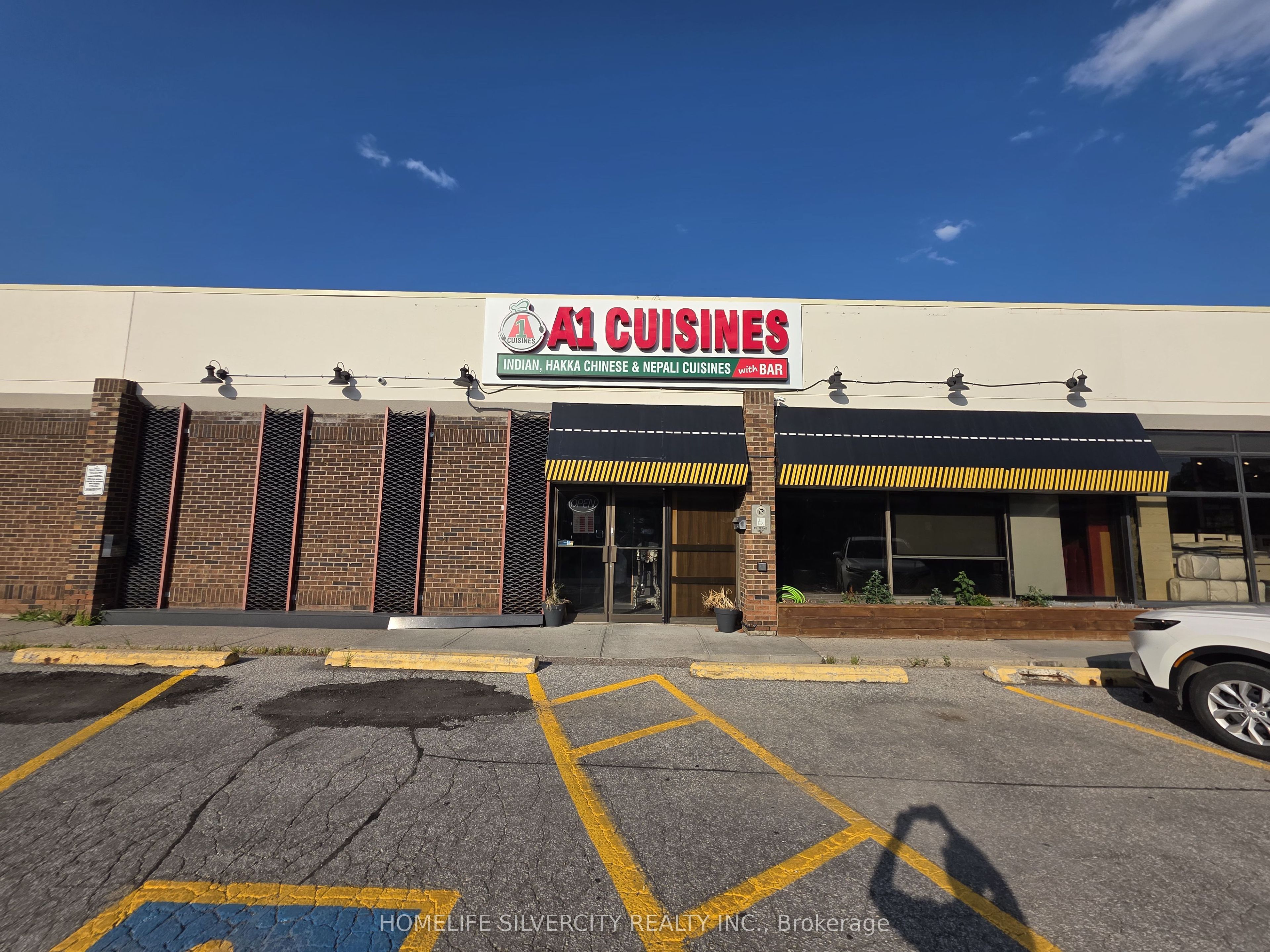 180 Steeles Avenue 20a Property Photo 1