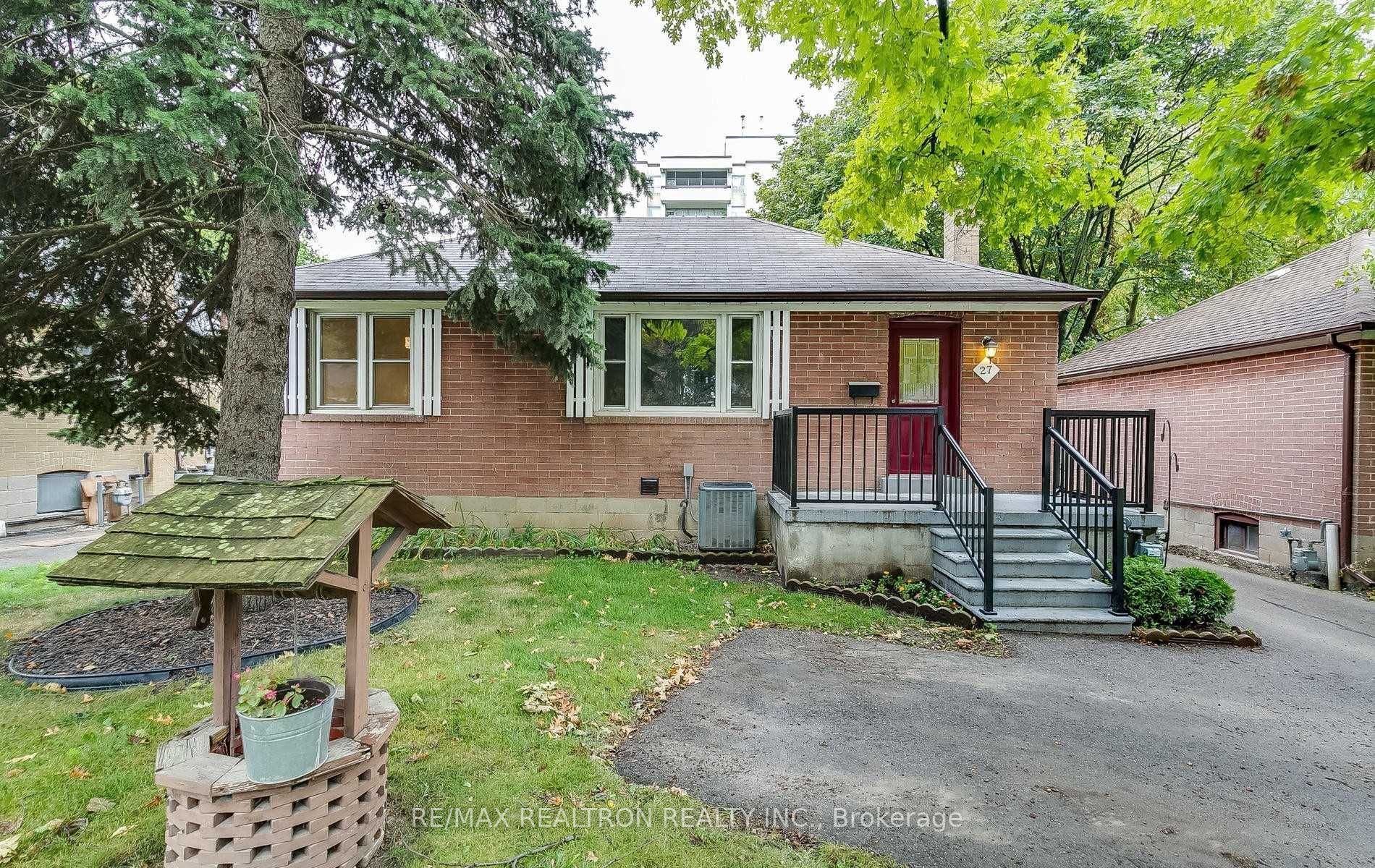 27 Highland Park Property Photo 1