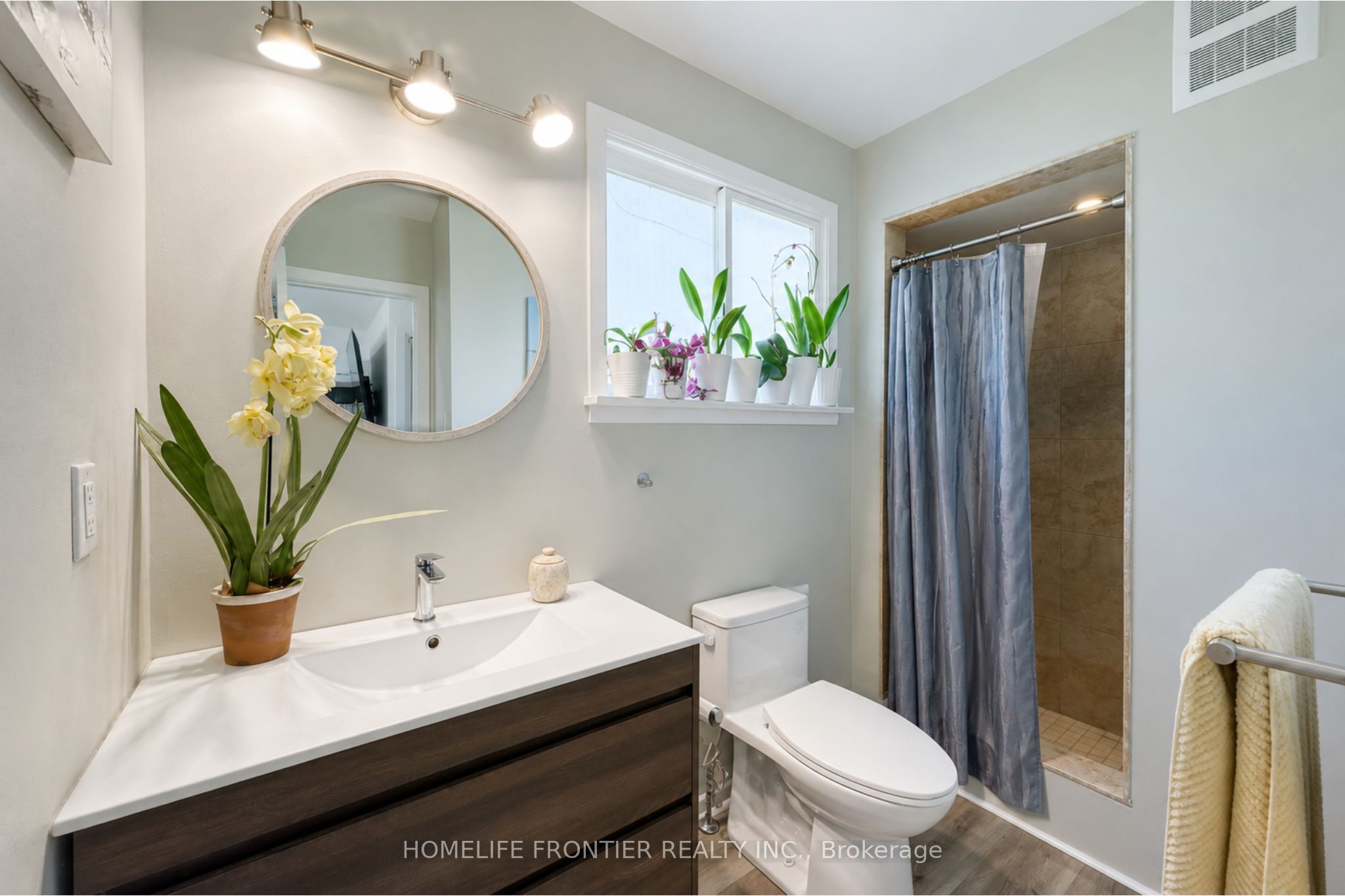 634 Gorham Street Property Photo 2