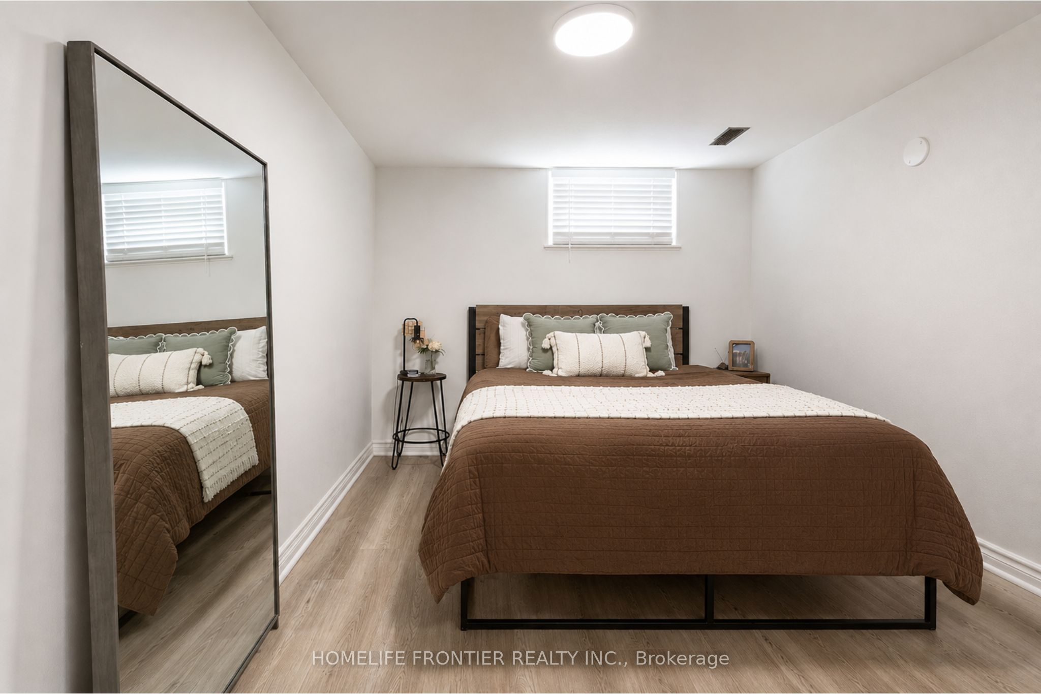 634 Gorham Street Property Photo 20