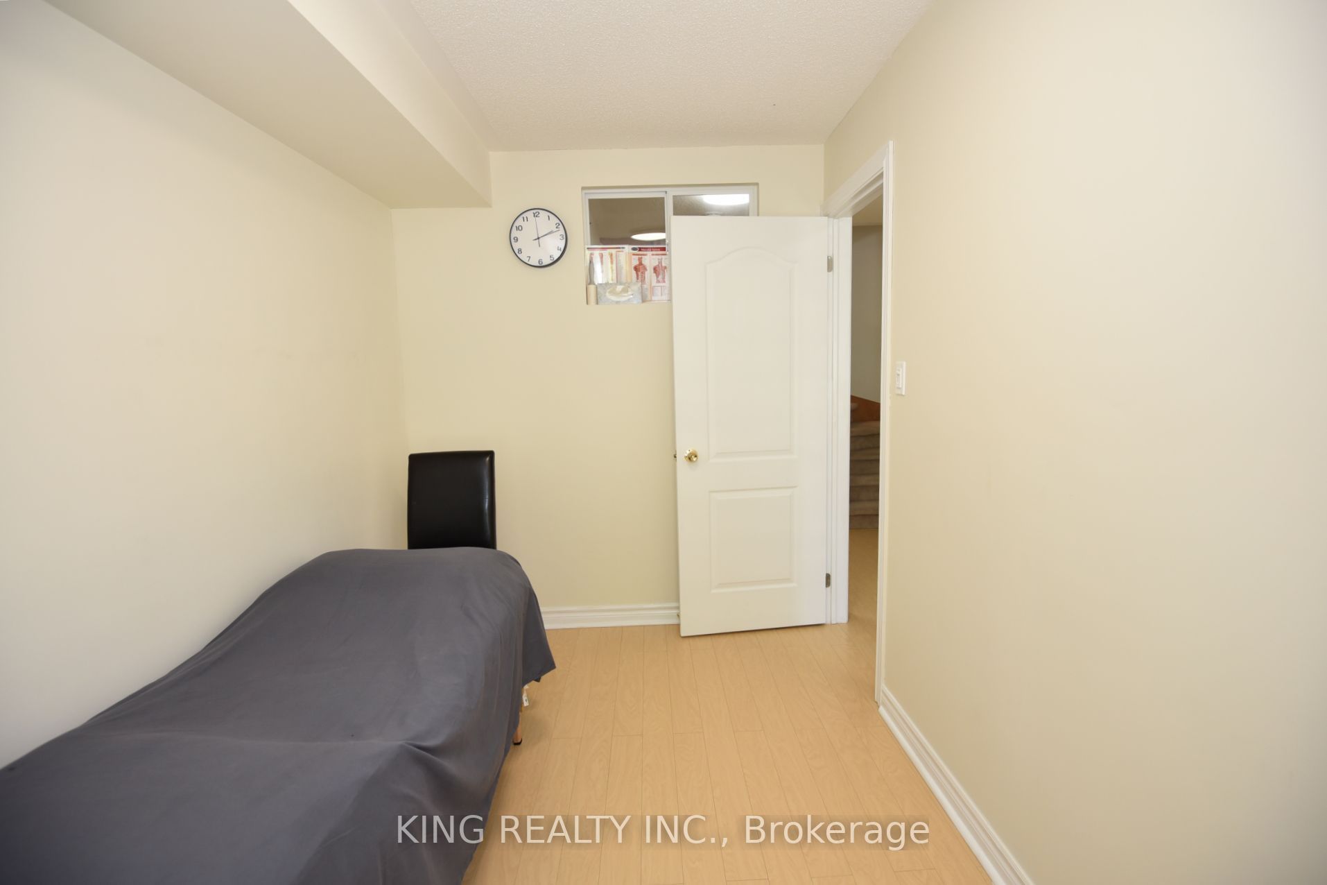 2817 Bur Oak Avenue Property Photo 14
