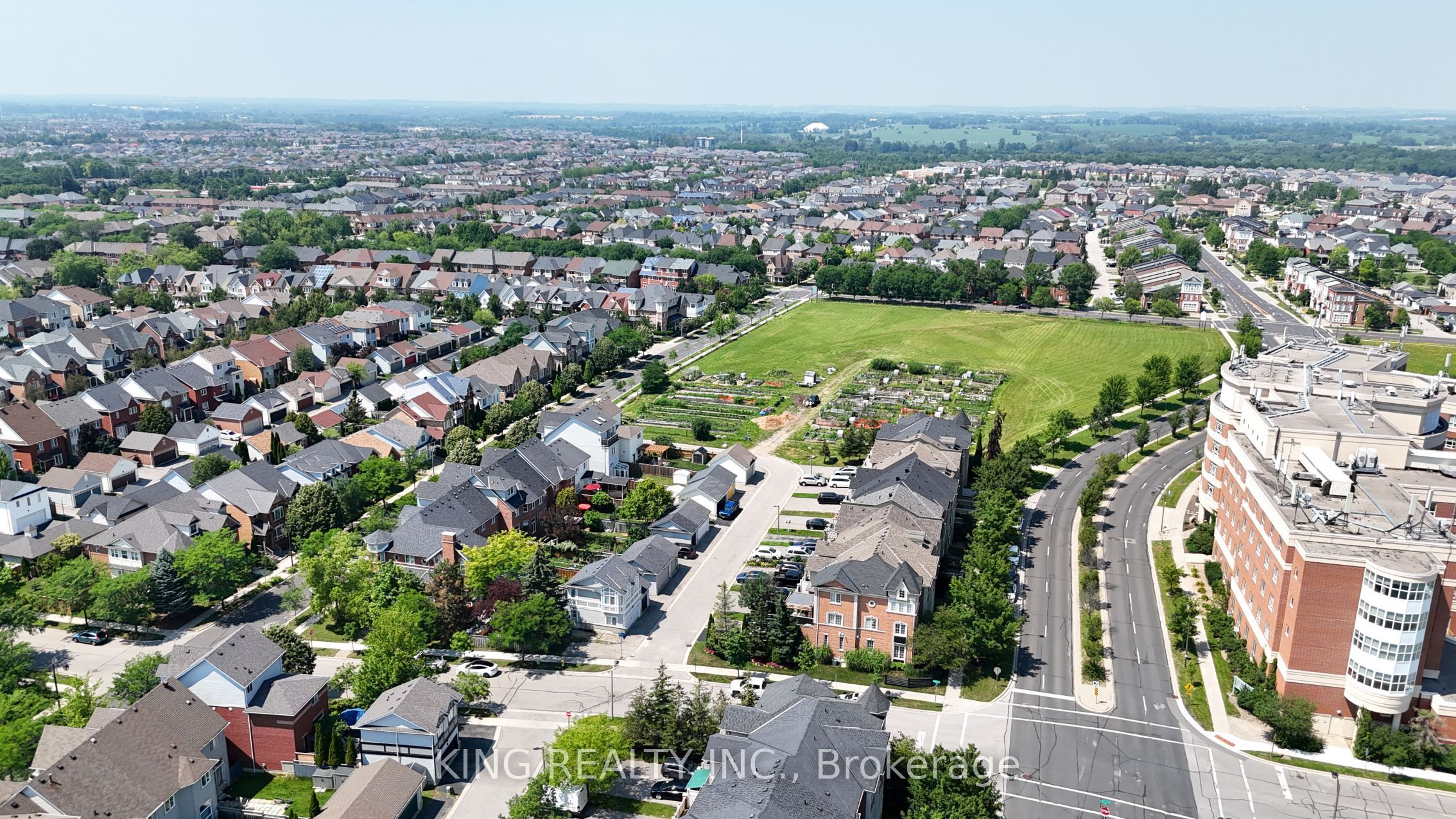 2817 Bur Oak Avenue Property Photo 43