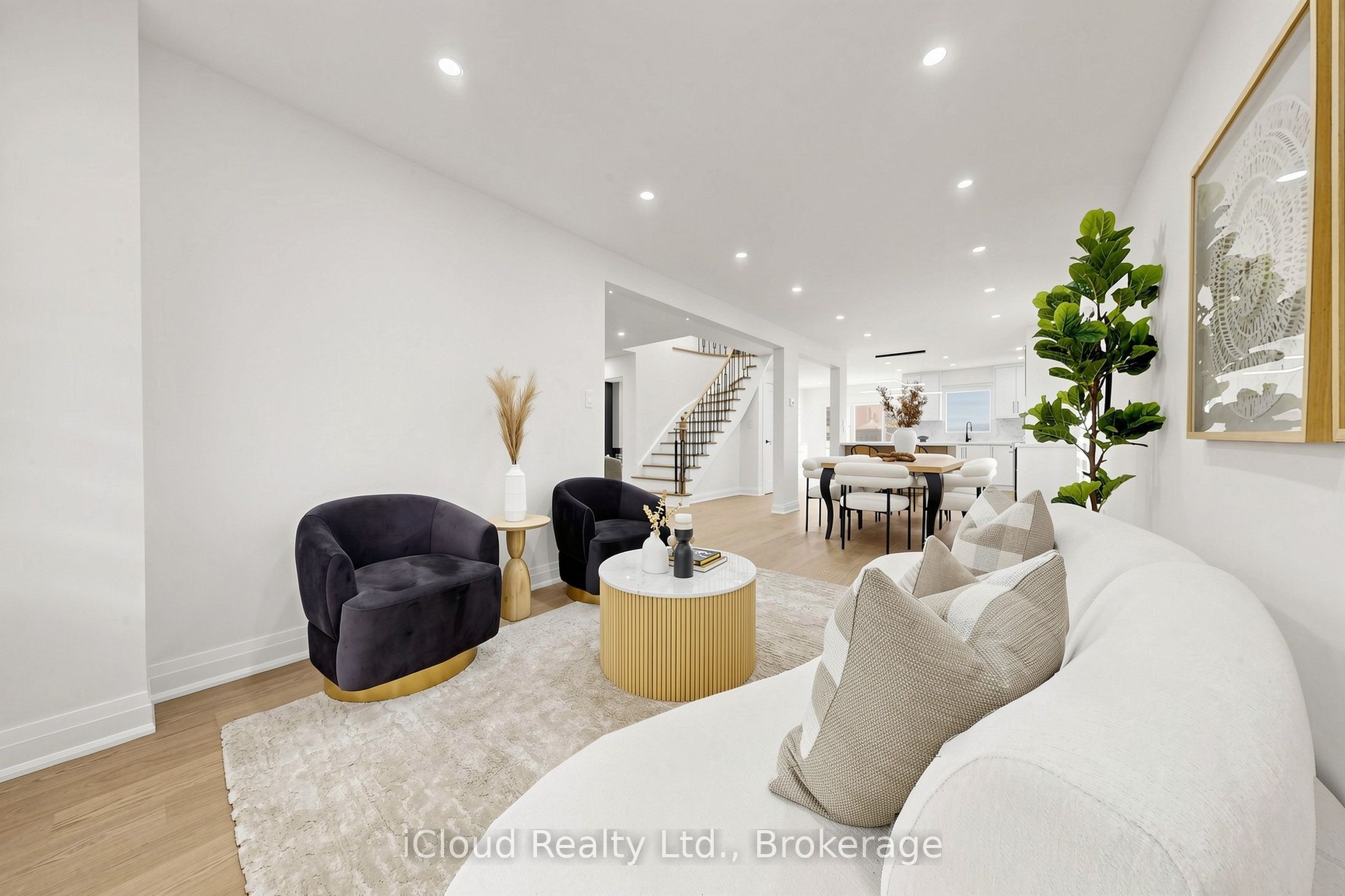 15 San Marko Place Property Photo 6