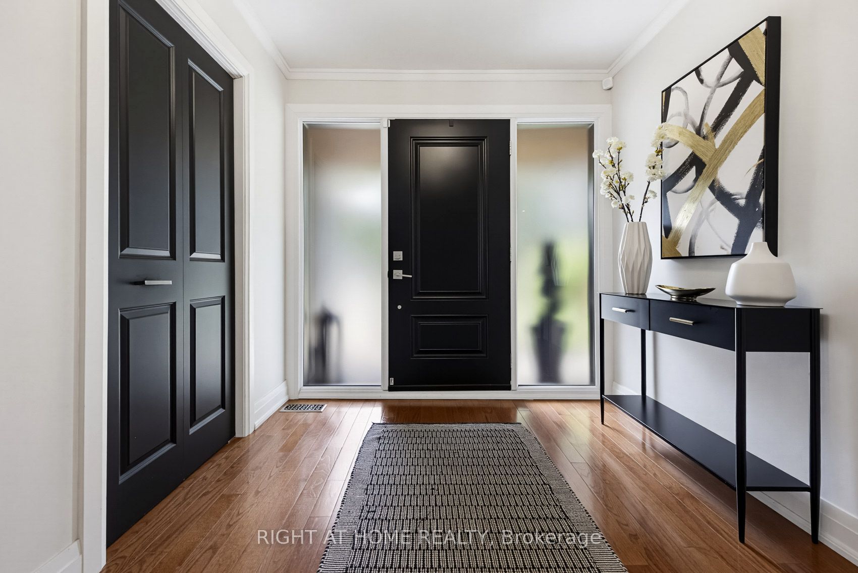 18 Oak Lea Circle Property Photo 4