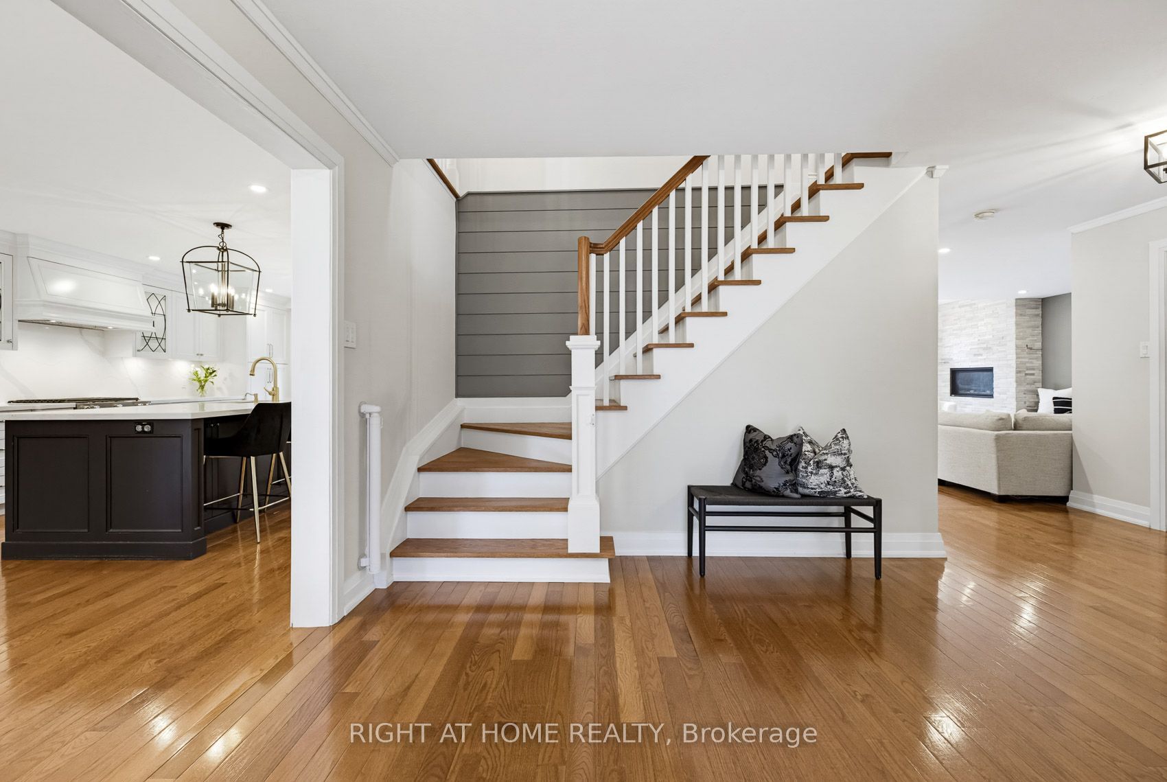 18 Oak Lea Circle Property Photo 6