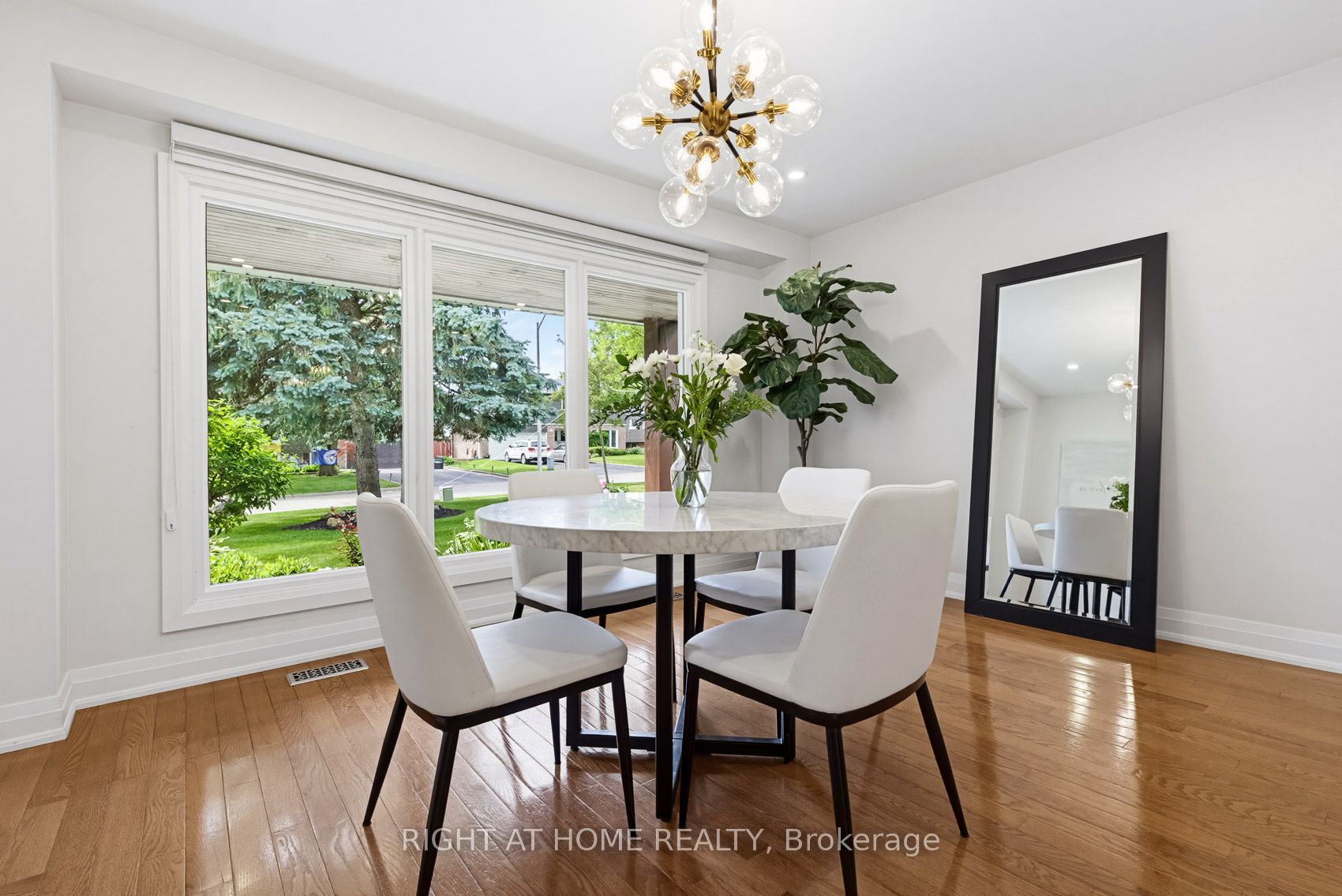 18 Oak Lea Circle Property Photo 7