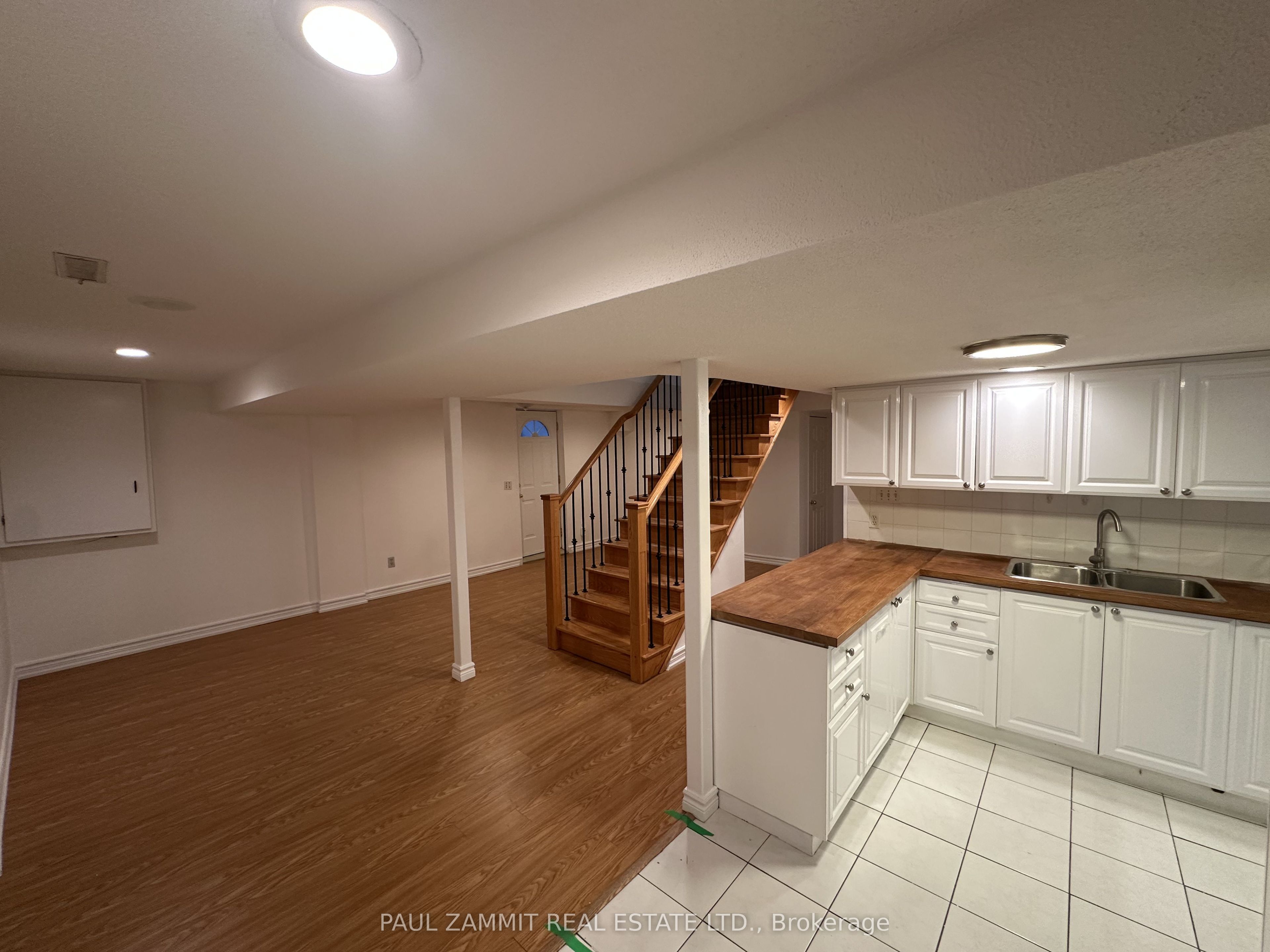 149 Heatherton Way Property Photo 5
