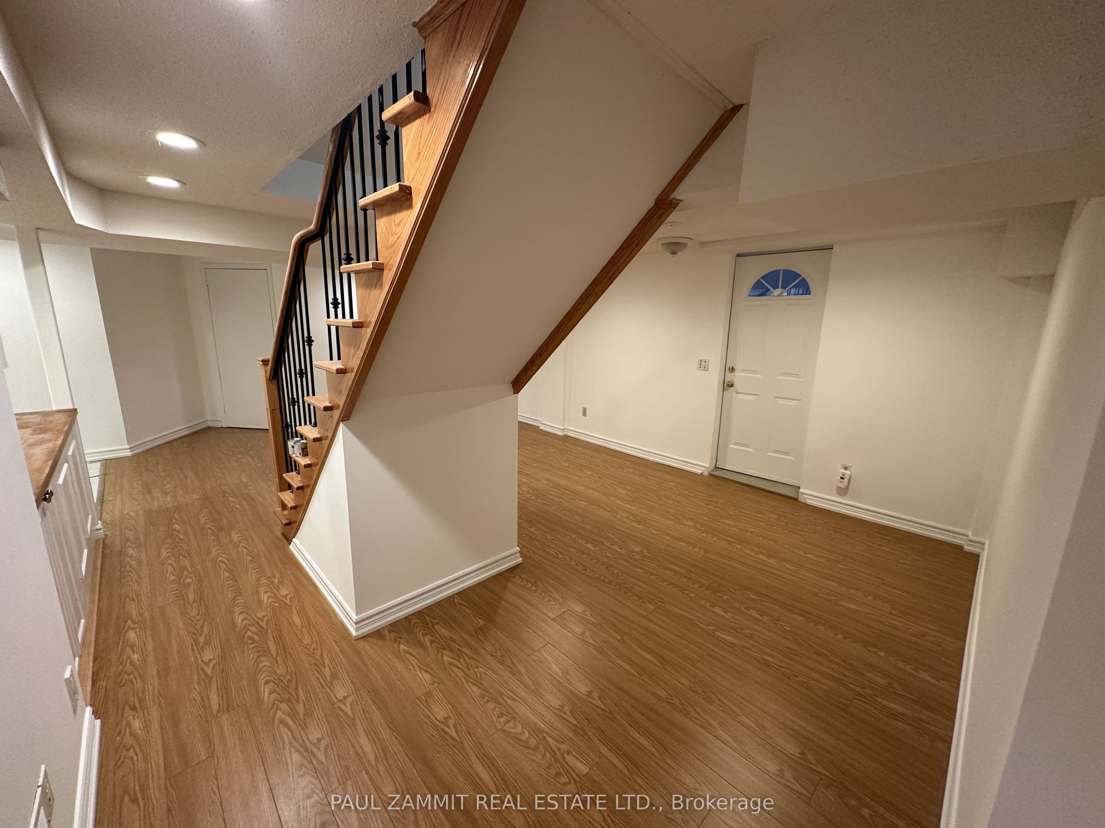 149 Heatherton Way Property Photo 8