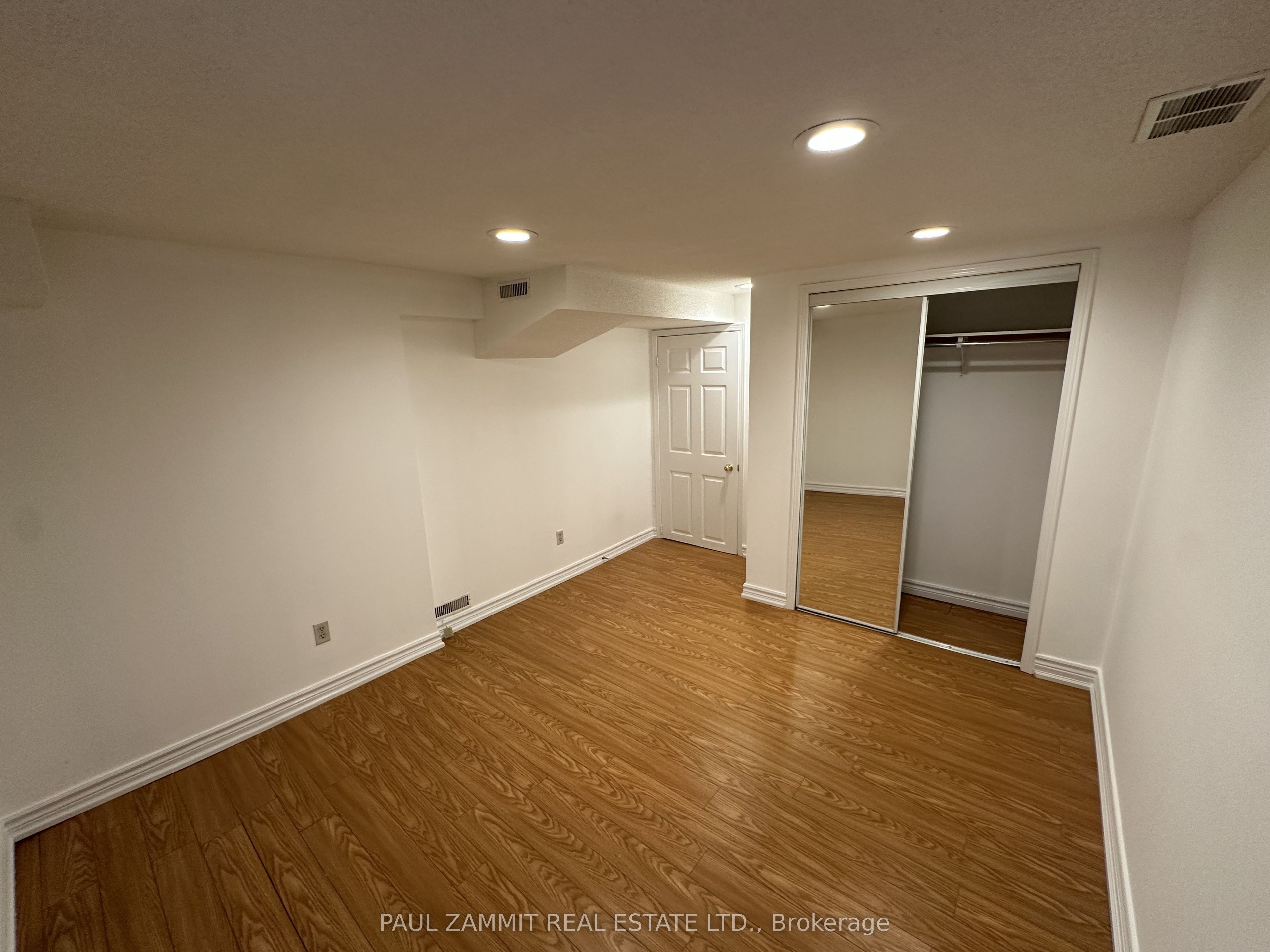 149 Heatherton Way Property Photo 10