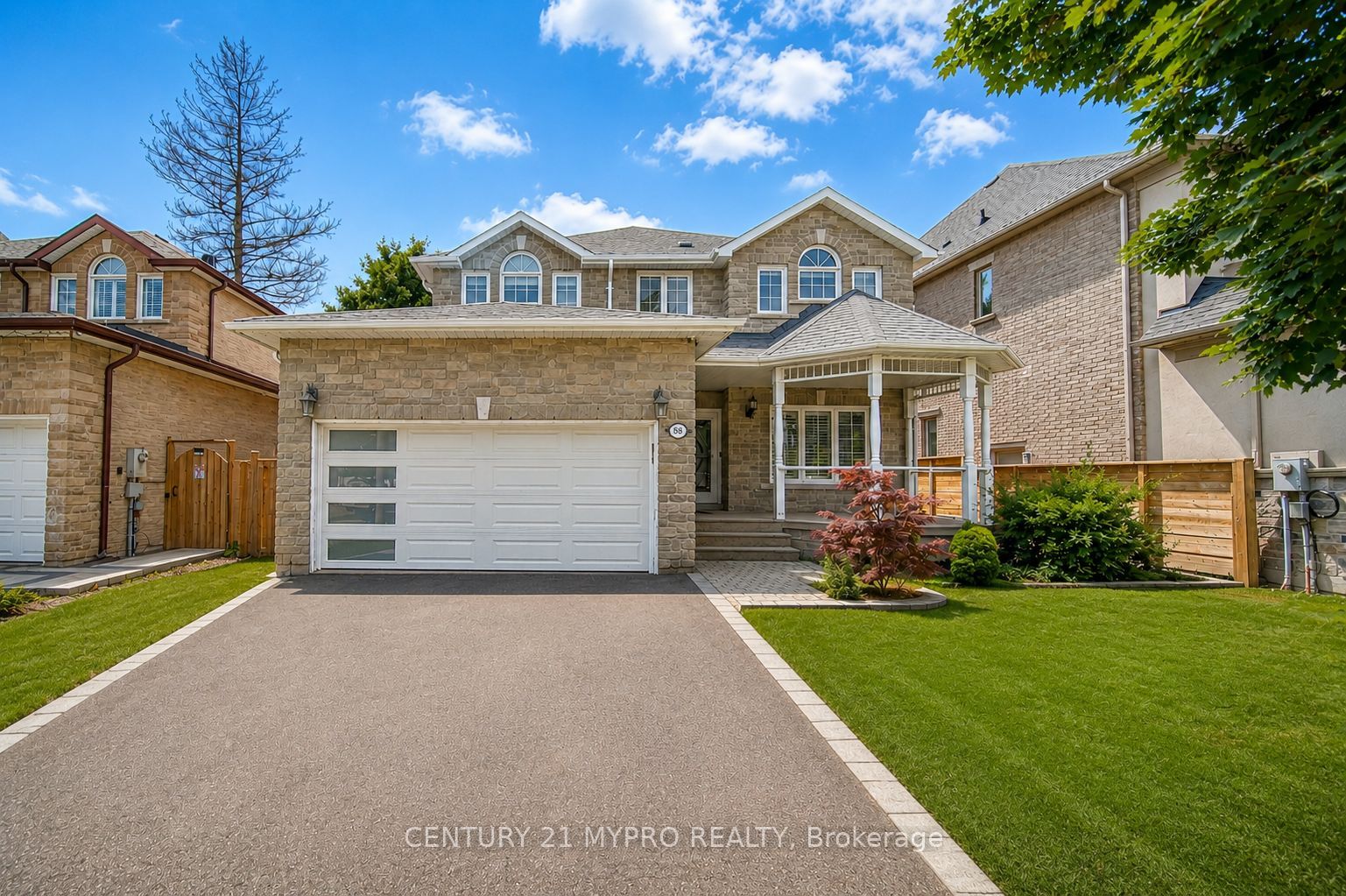 98 Leyburn Avenue Property Photo 1