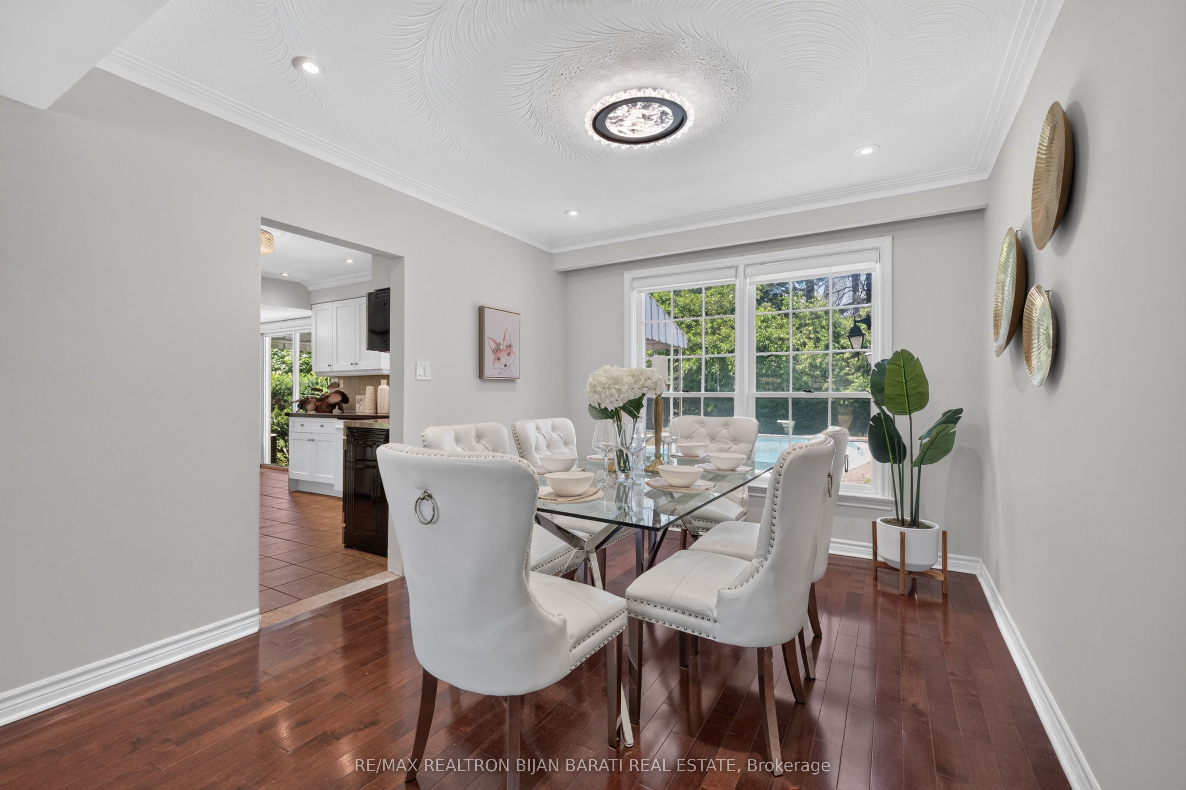215 Grandview Avenue Property Photo 10