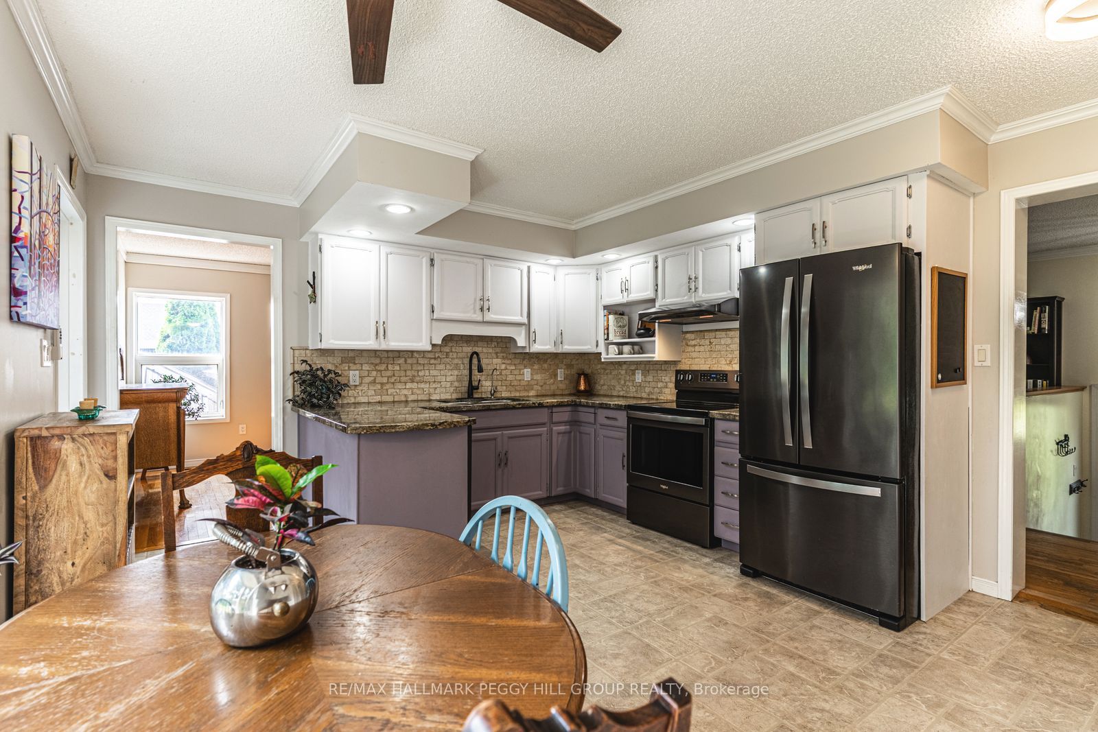 7819 5th Line Property Photo 4