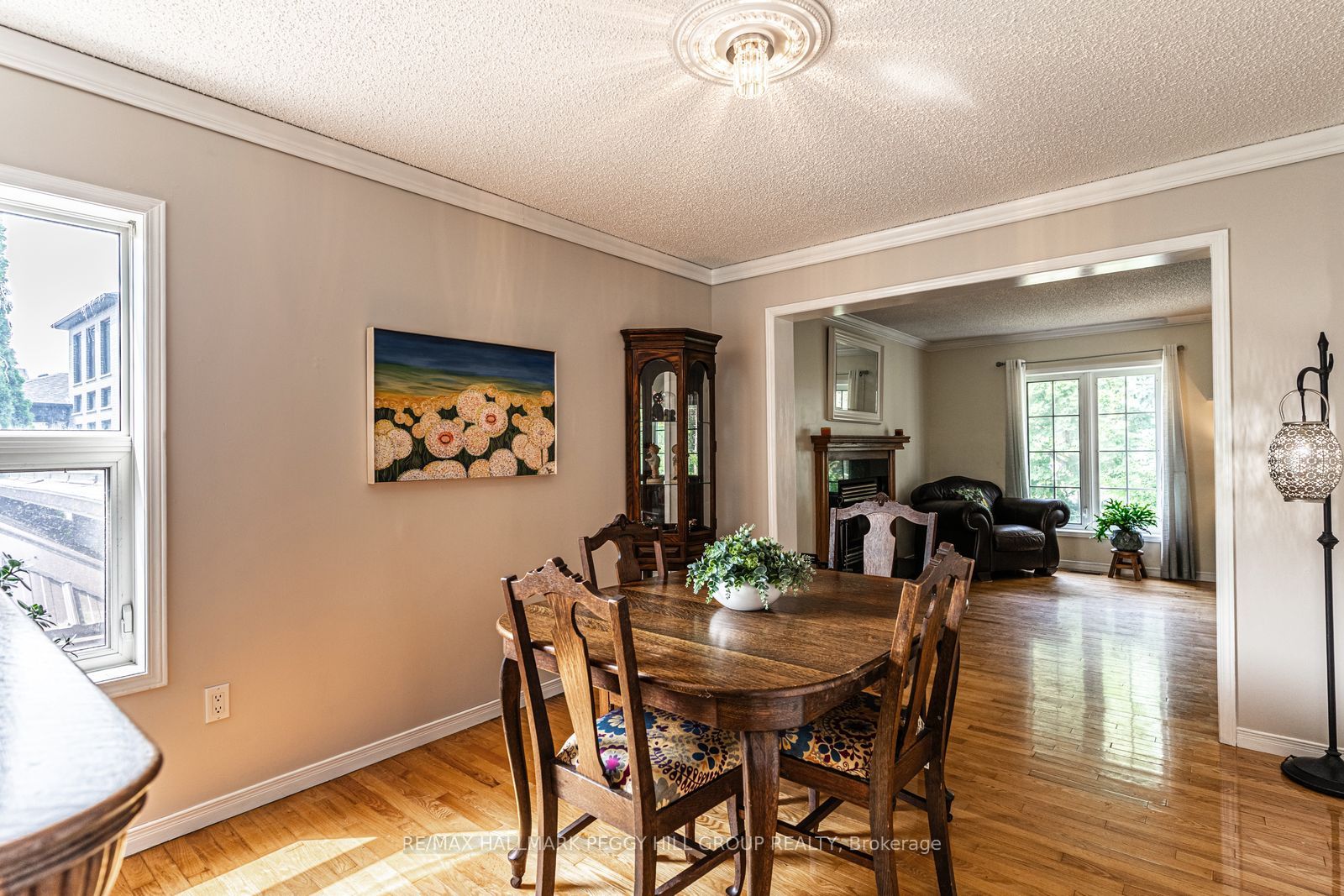 7819 5th Line Property Photo 6