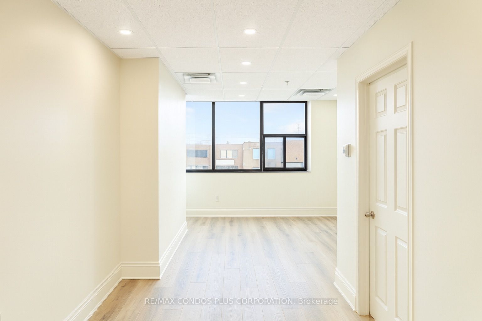 260 Regina Road Unit 3 (SECOND FLOOR) Property Photo 1