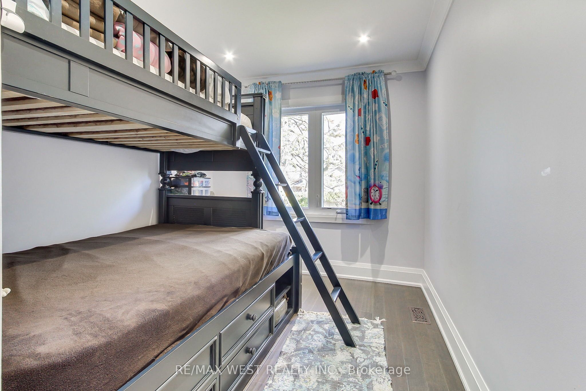 177 Hedge Road Property Photo 17