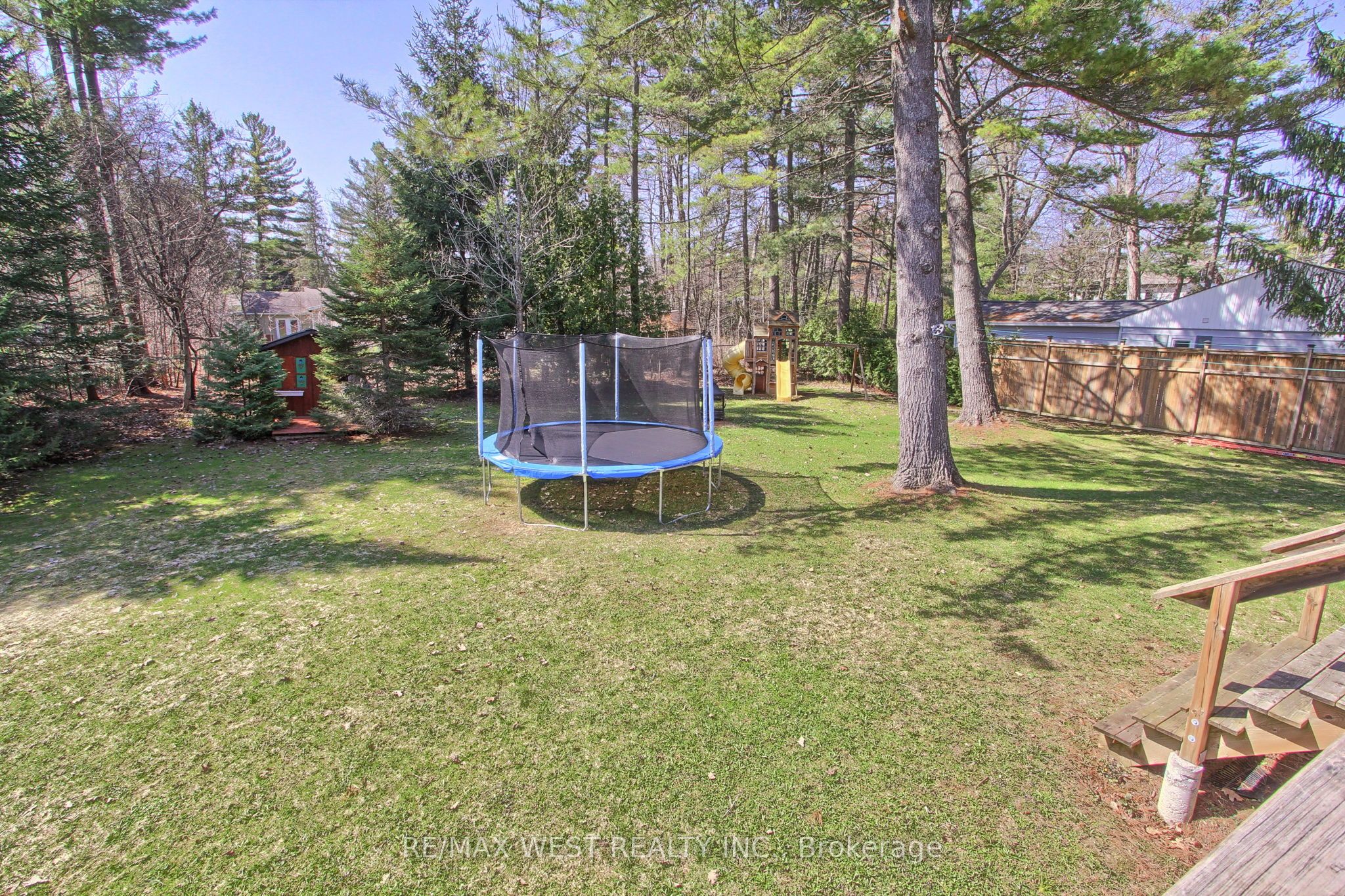 177 Hedge Road Property Photo 32