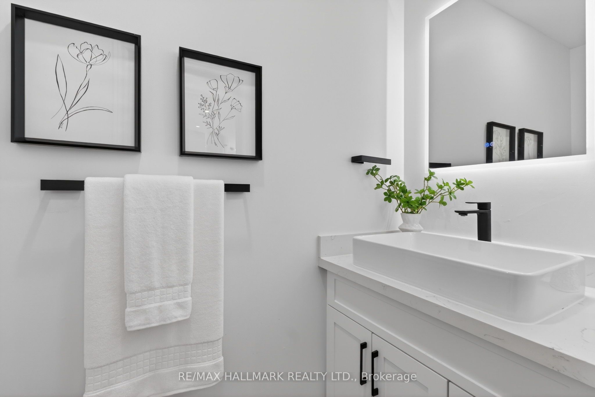 57 Saint Nicholas Crescent Property Photo 20