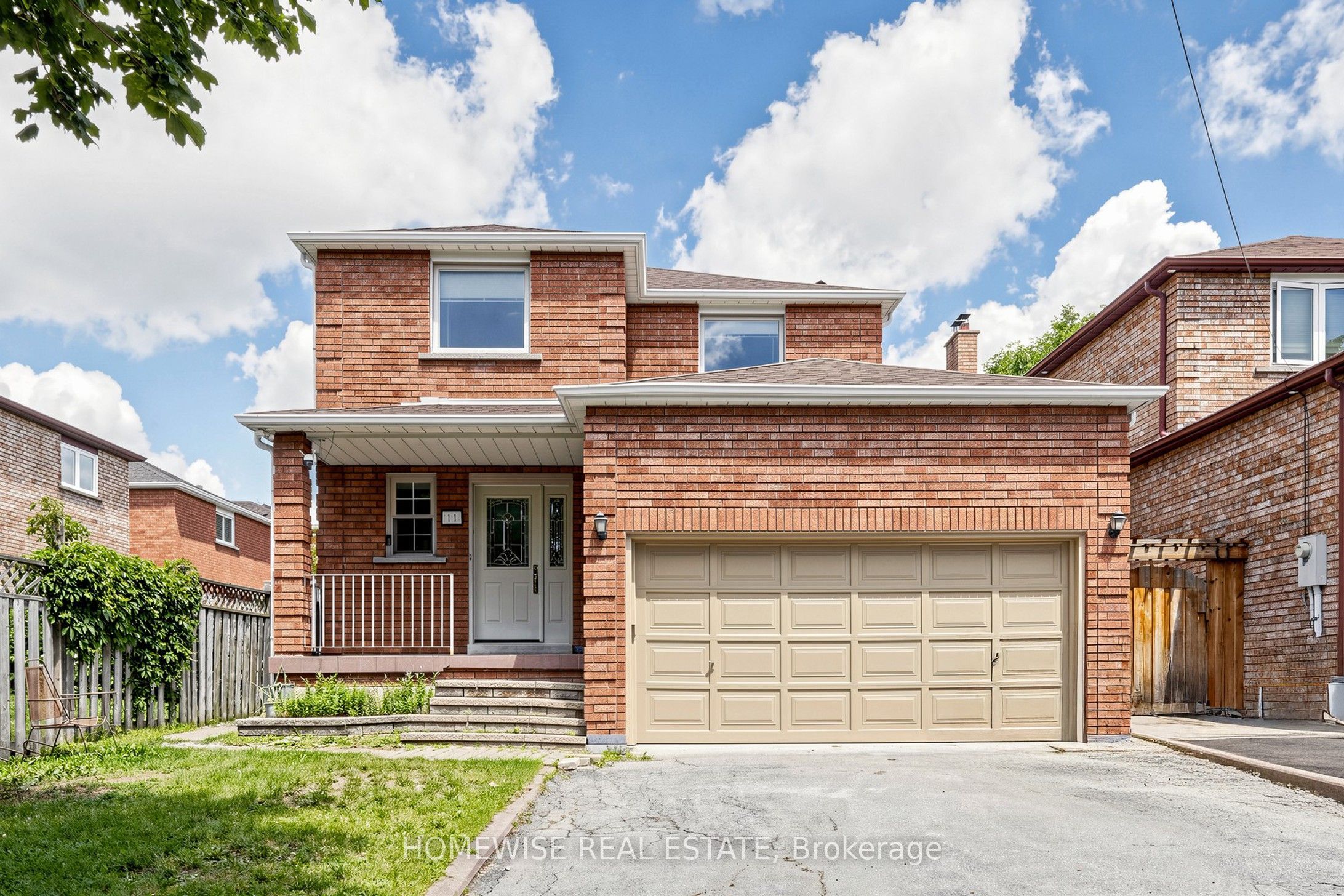 11 Briarcliffe Crescent Property Photo 1