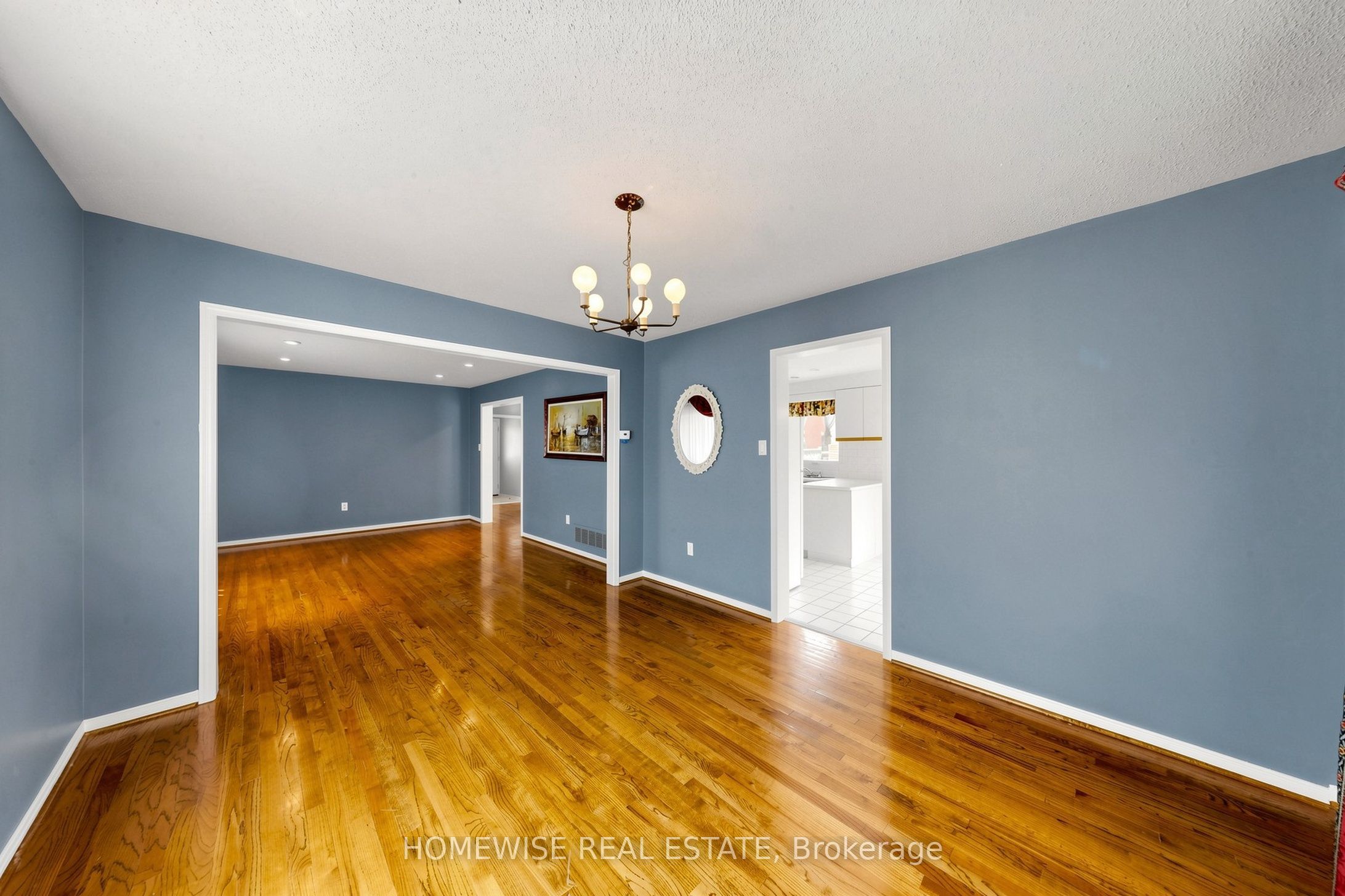 11 Briarcliffe Crescent Property Photo 4