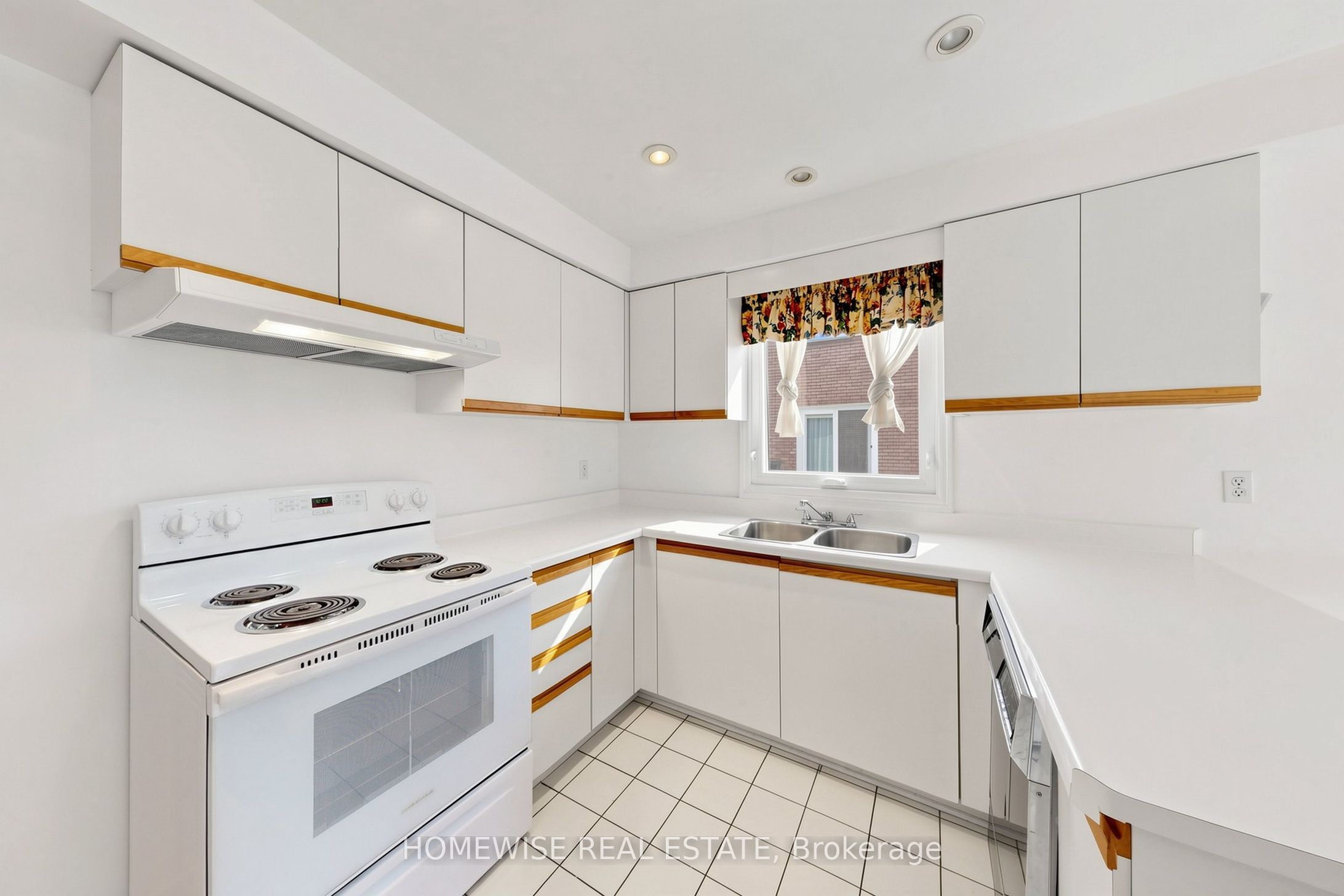 11 Briarcliffe Crescent Property Photo 13