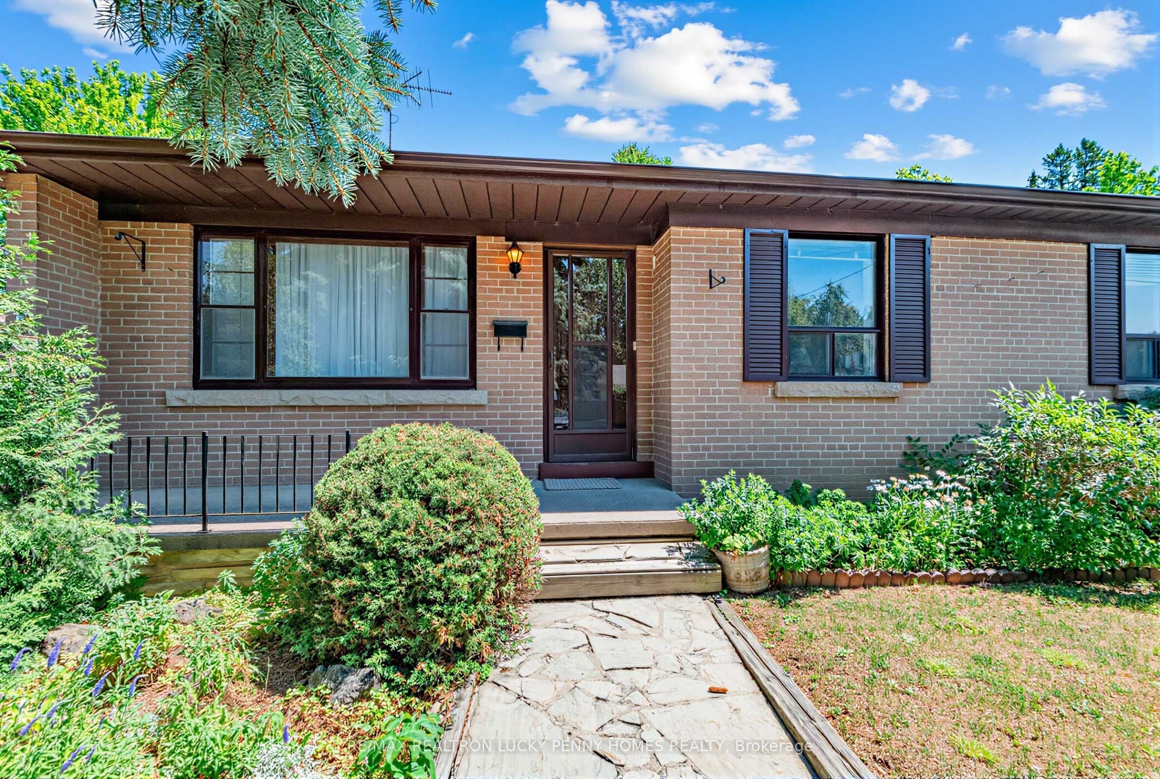 19 Abercorn Road Property Photo 4