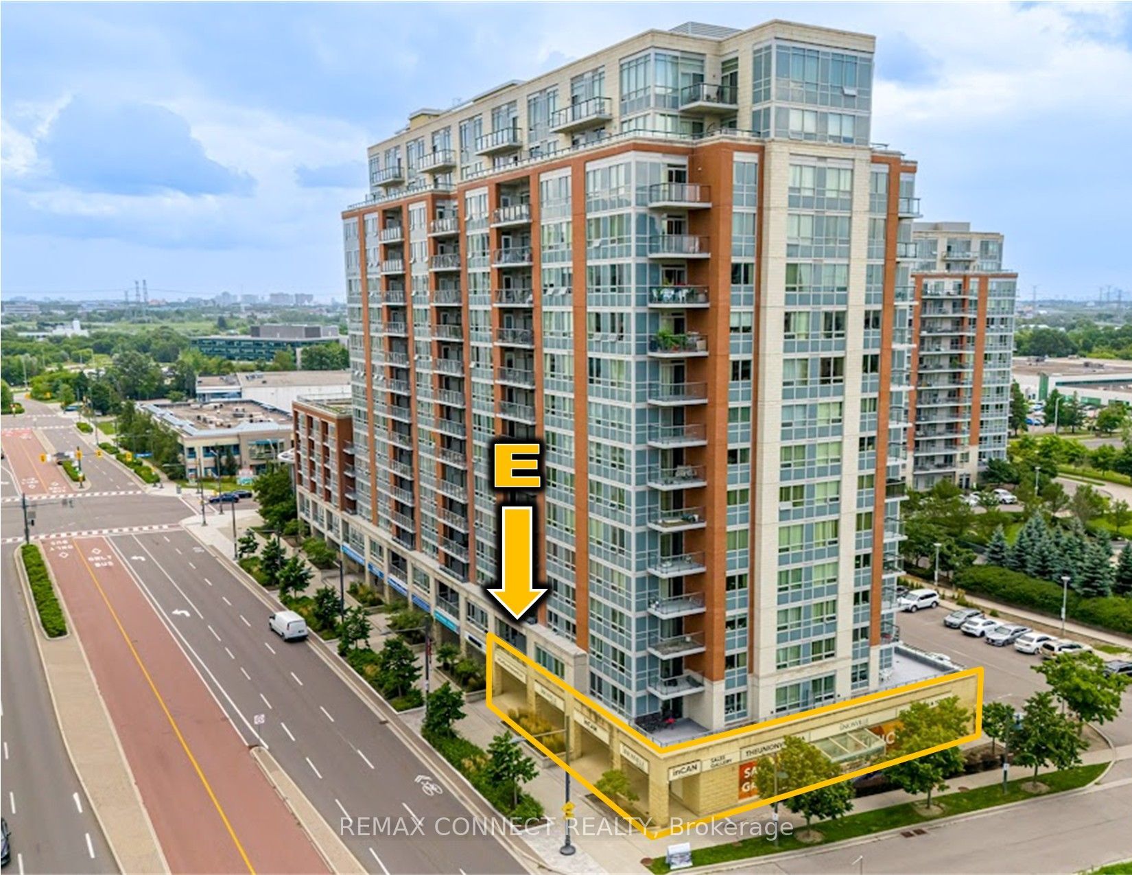 60 South Town Centre Boulevard E Property Photo 2